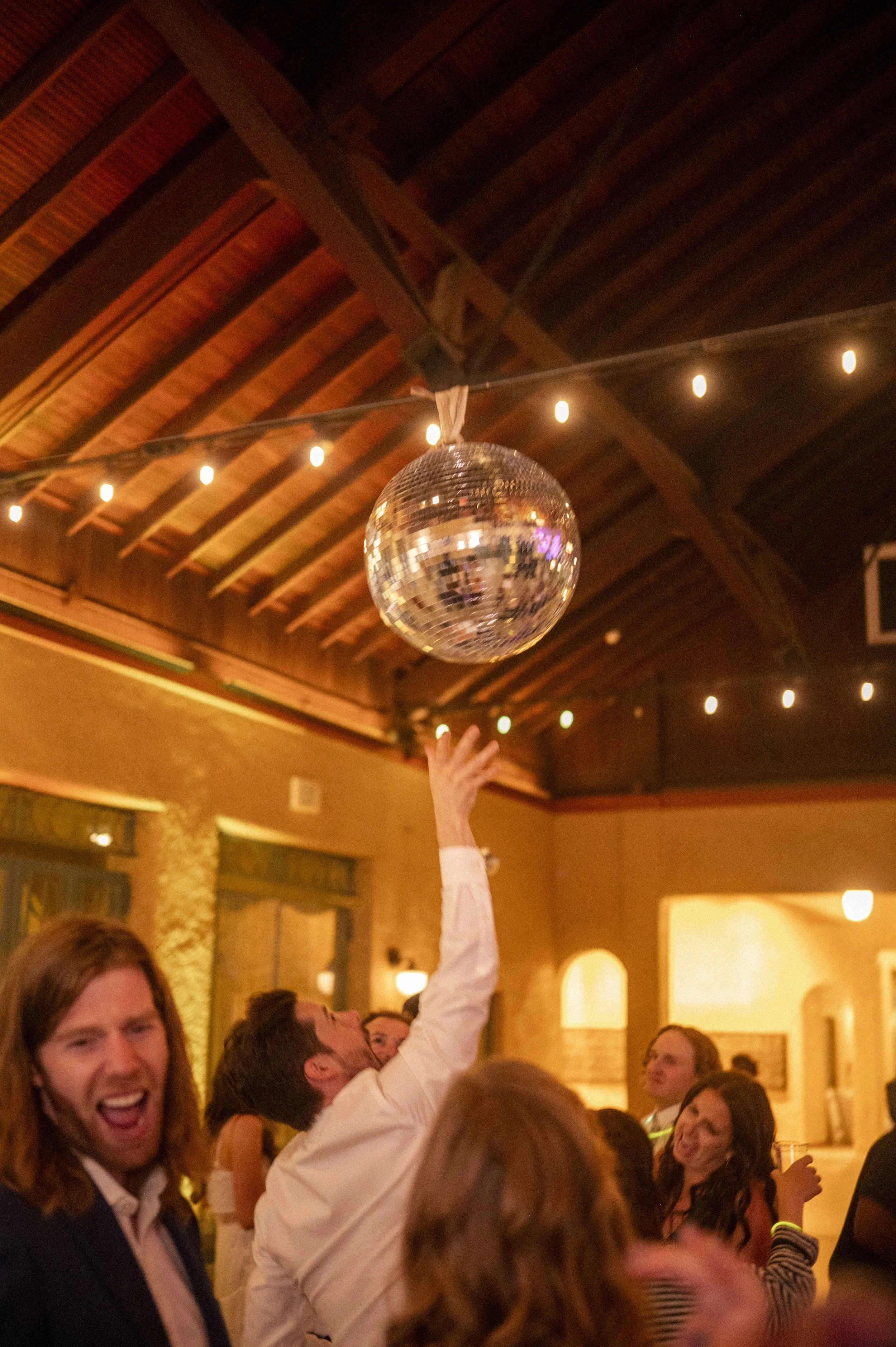 4.4-OpenDancing.154_260613-z6ii.AlisonTrent-03456_american, Colorado, Denver, Open Dancing, Summer, Wedding-.jpg