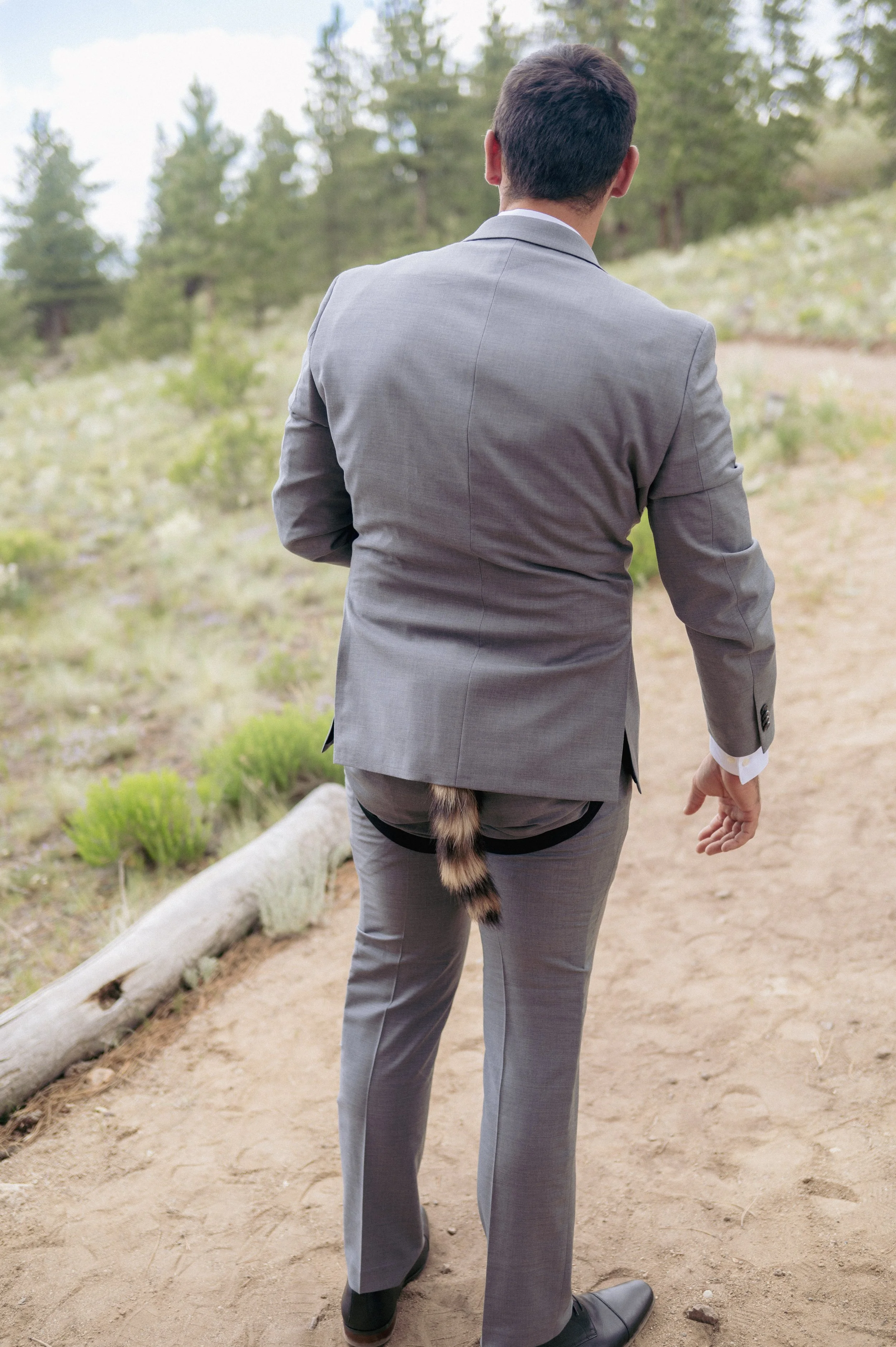 240629_wedding-erickcaileigh-gettingready-web_14.jpg