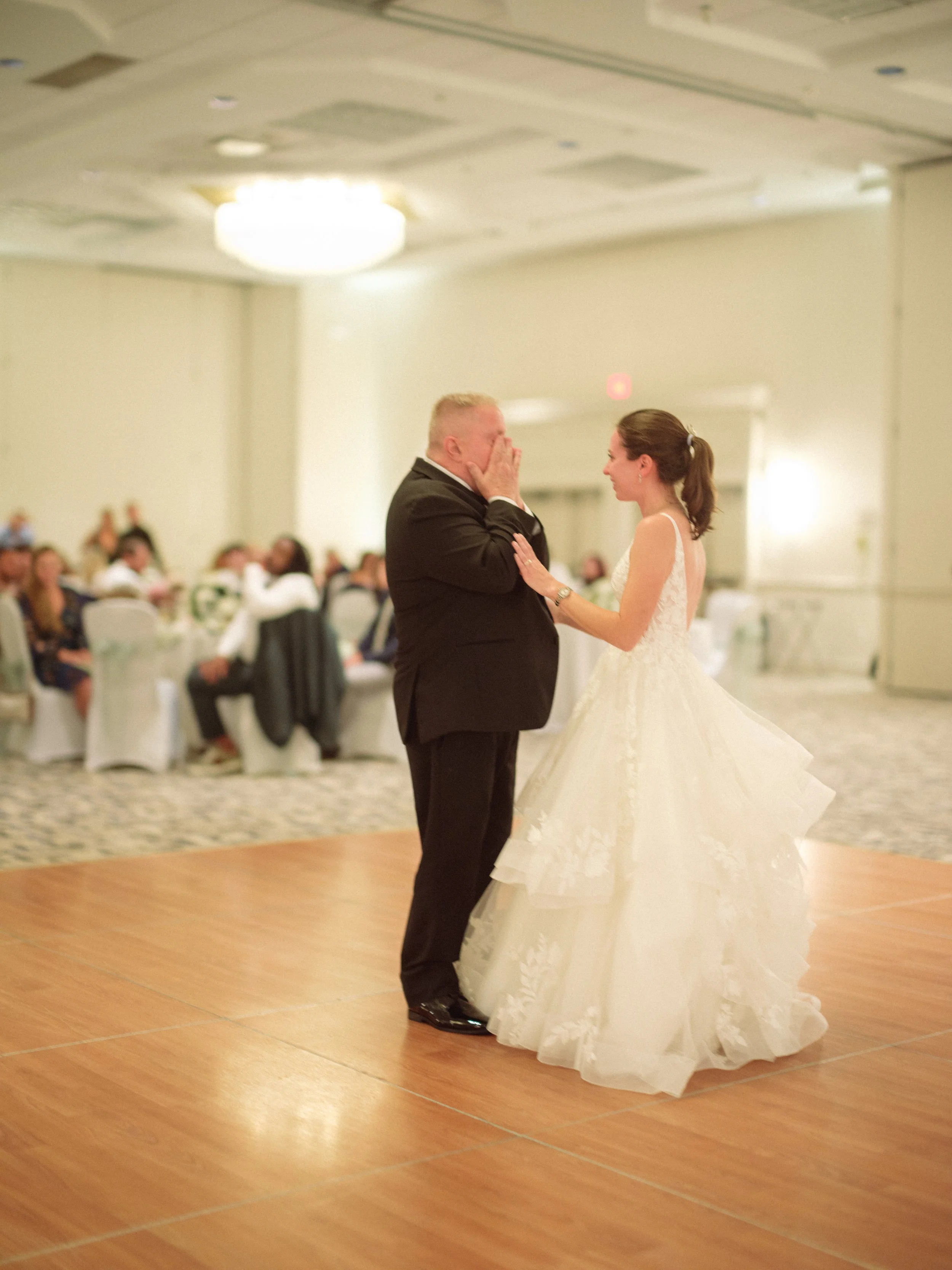 04.4-formalDances-WEB-FaithNick-.012_260627_gfx_christian, Dad-Daughter, Pennsylvania, Pittsburgh, Summer, Wedding-.jpg