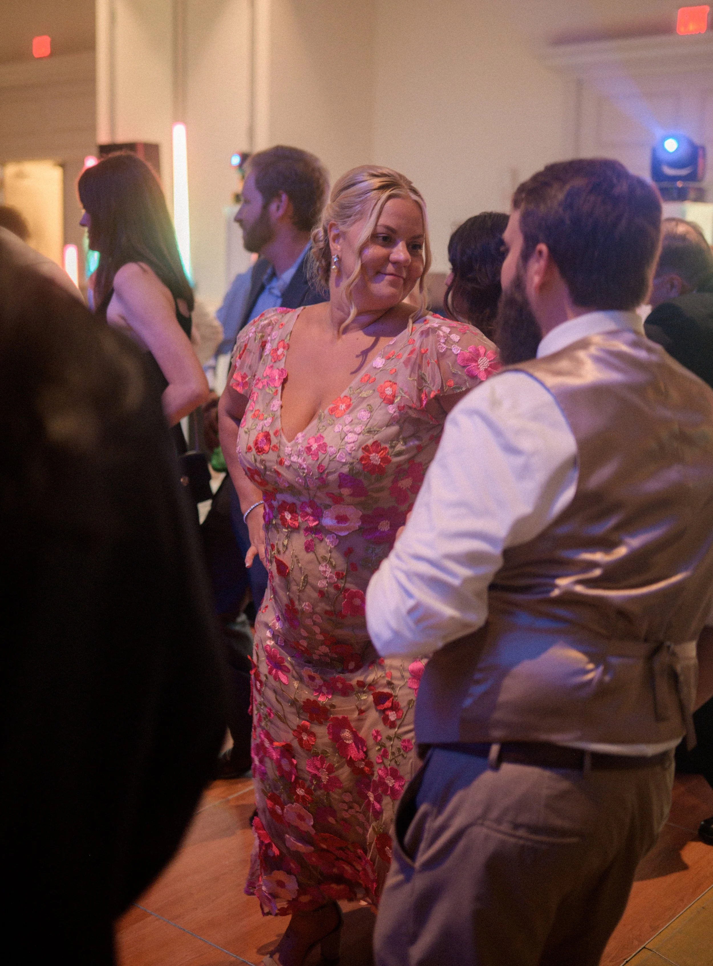 04.5-openDance-WEB-FaithNick-.078_260627_z6ii_christian, Open Dancing, Pennsylvania, Pittsburgh, Summer, Wedding-.jpg