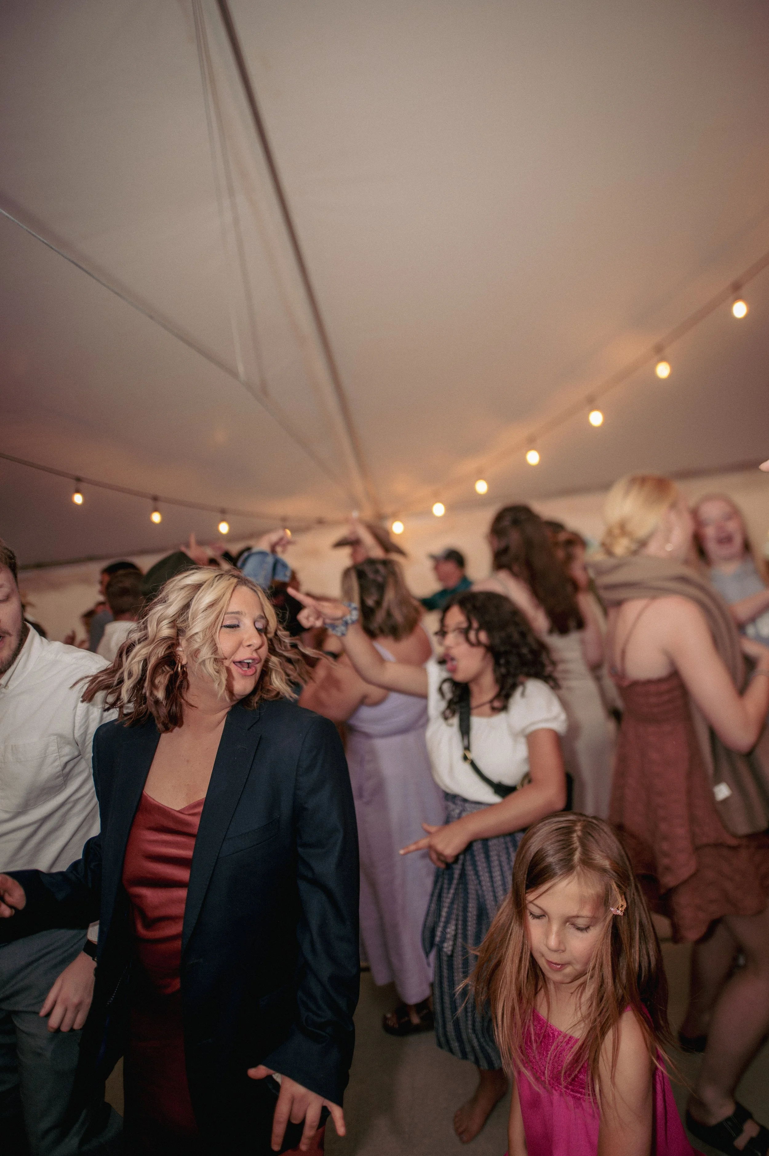 240629_wedding-erickcaileigh-opendancing-web_67.jpg