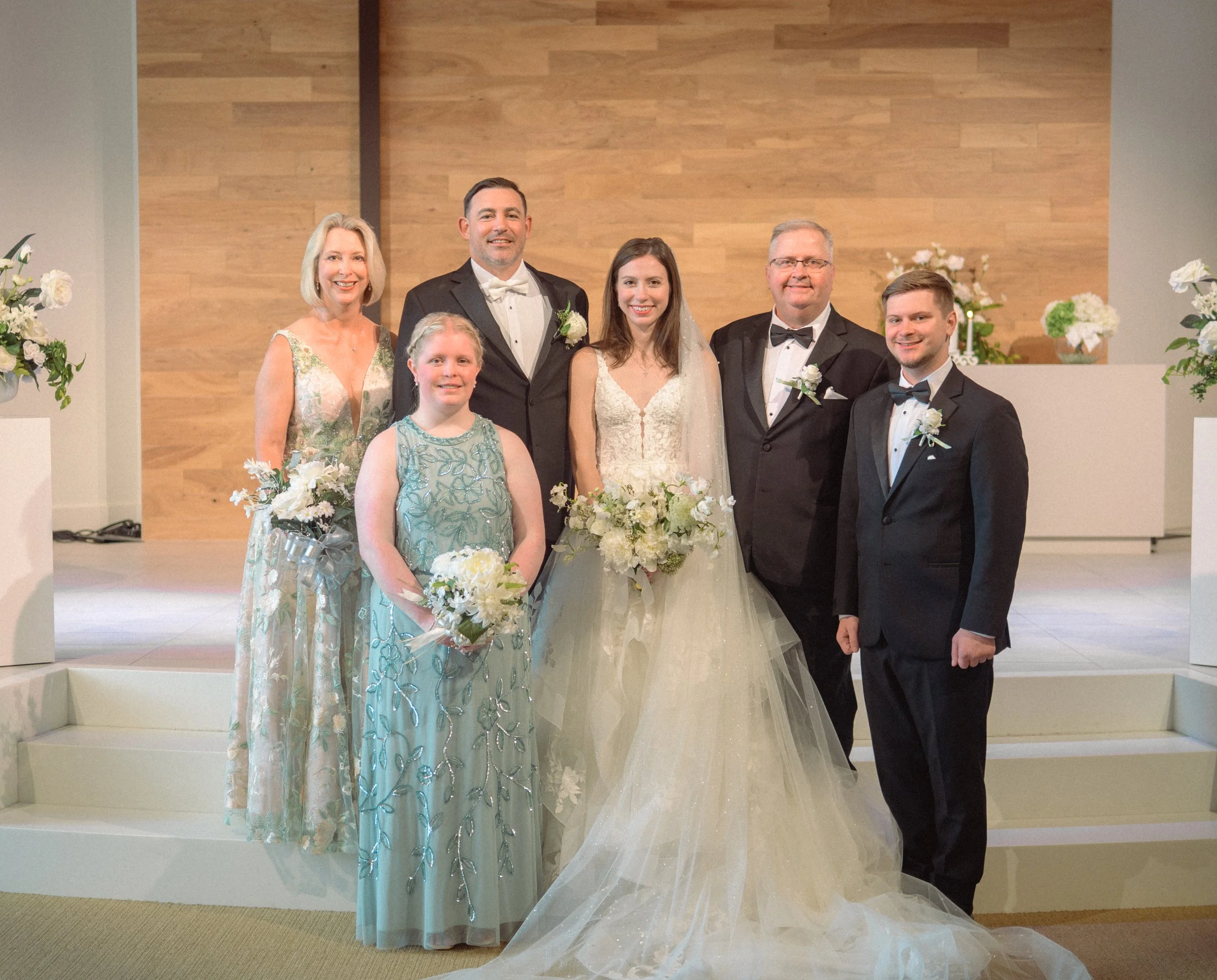 03.2-family-WEB-FaithNick-.035_260627_z6ii_christian, family, Pennsylvania, Pittsburgh, Summer, Wedding-.jpg
