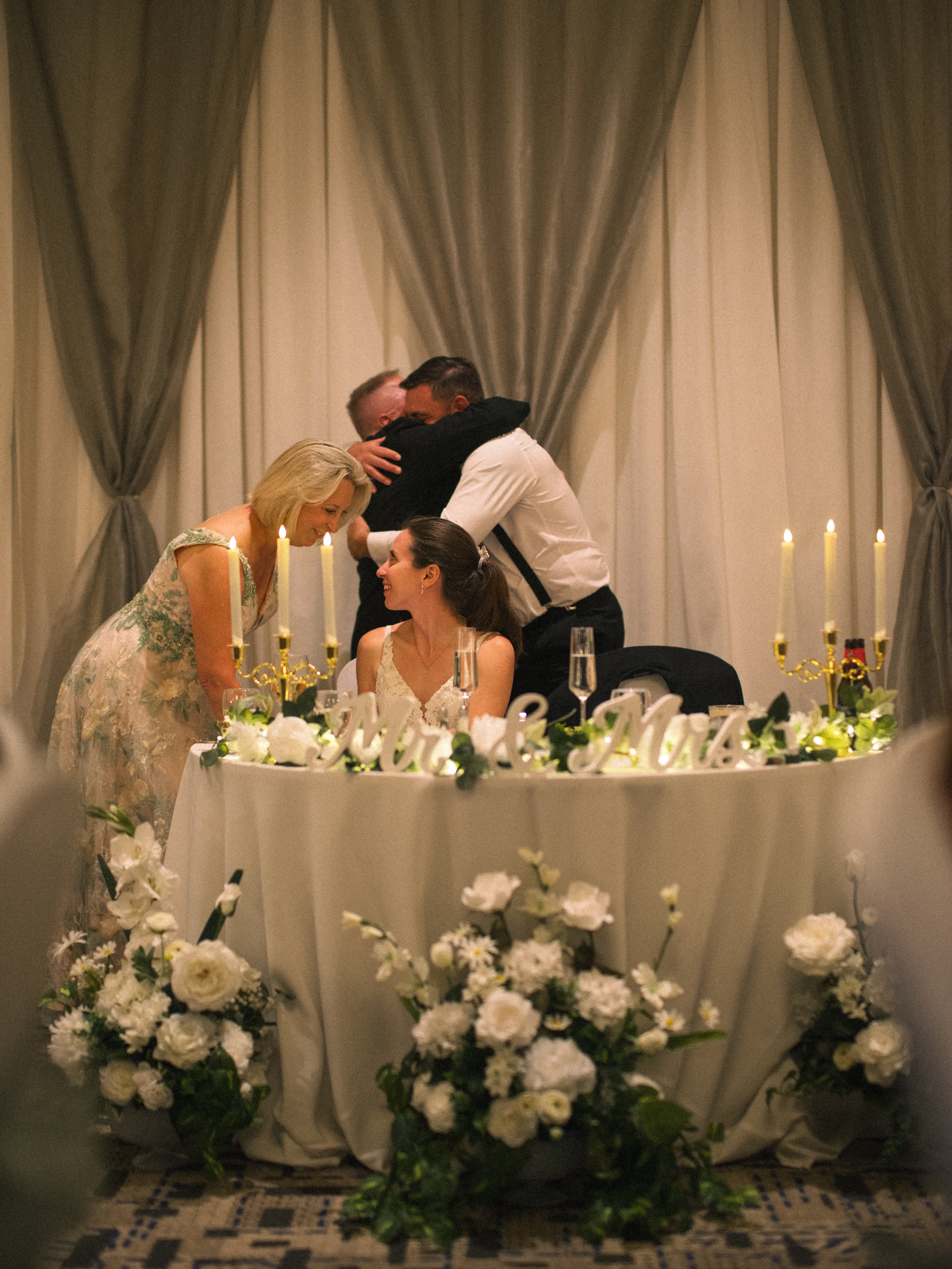 00.0-sneaks-WEB-FaithNick-.058_260627_Pennsylvania, Pittsburgh, Sneak Peaks, Summer, Wedding-.jpg