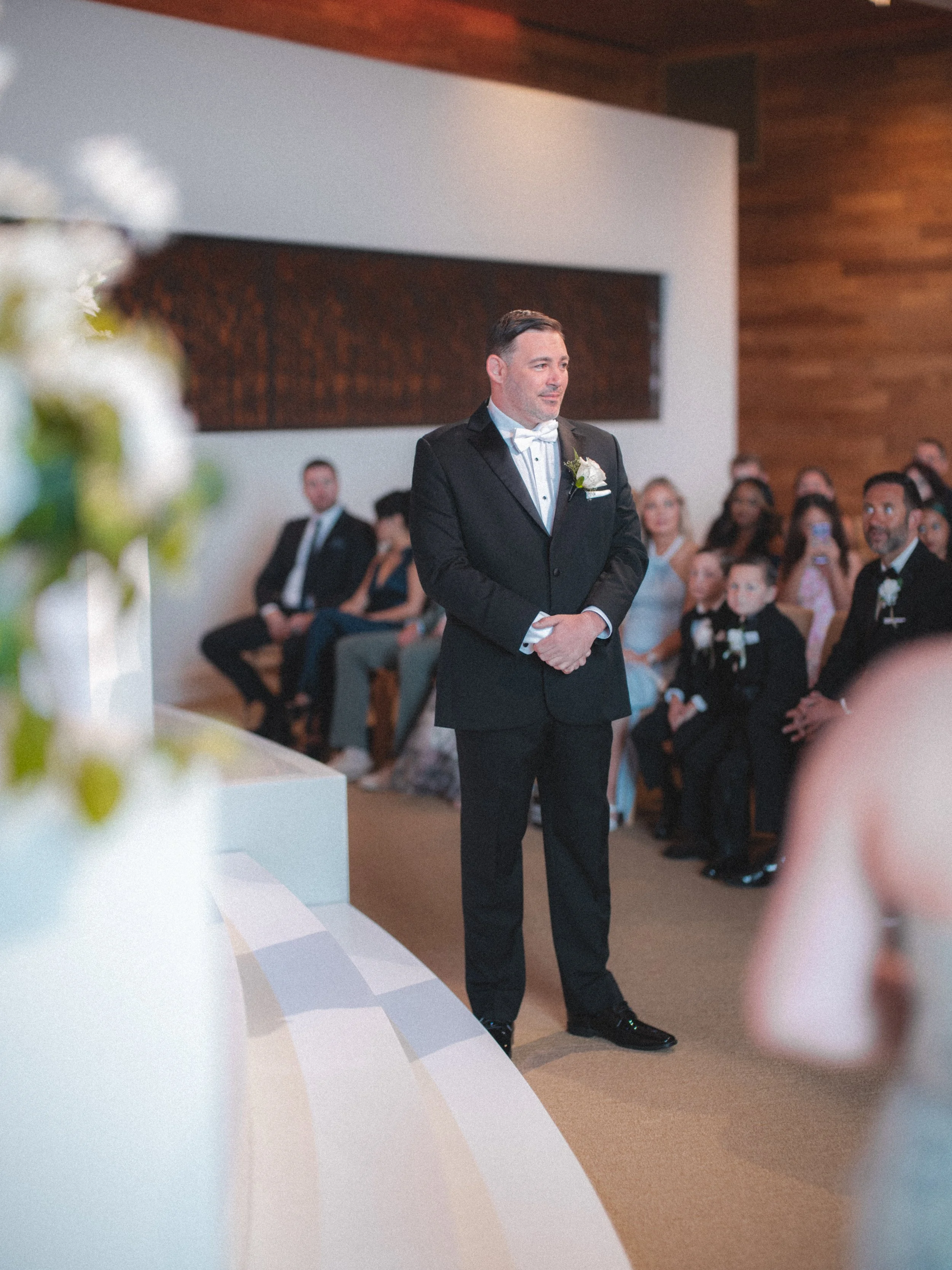 00.0-sneaks-WEB-FaithNick-.019_260627_Pennsylvania, Pittsburgh, Sneak Peaks, Summer, Wedding-.jpg