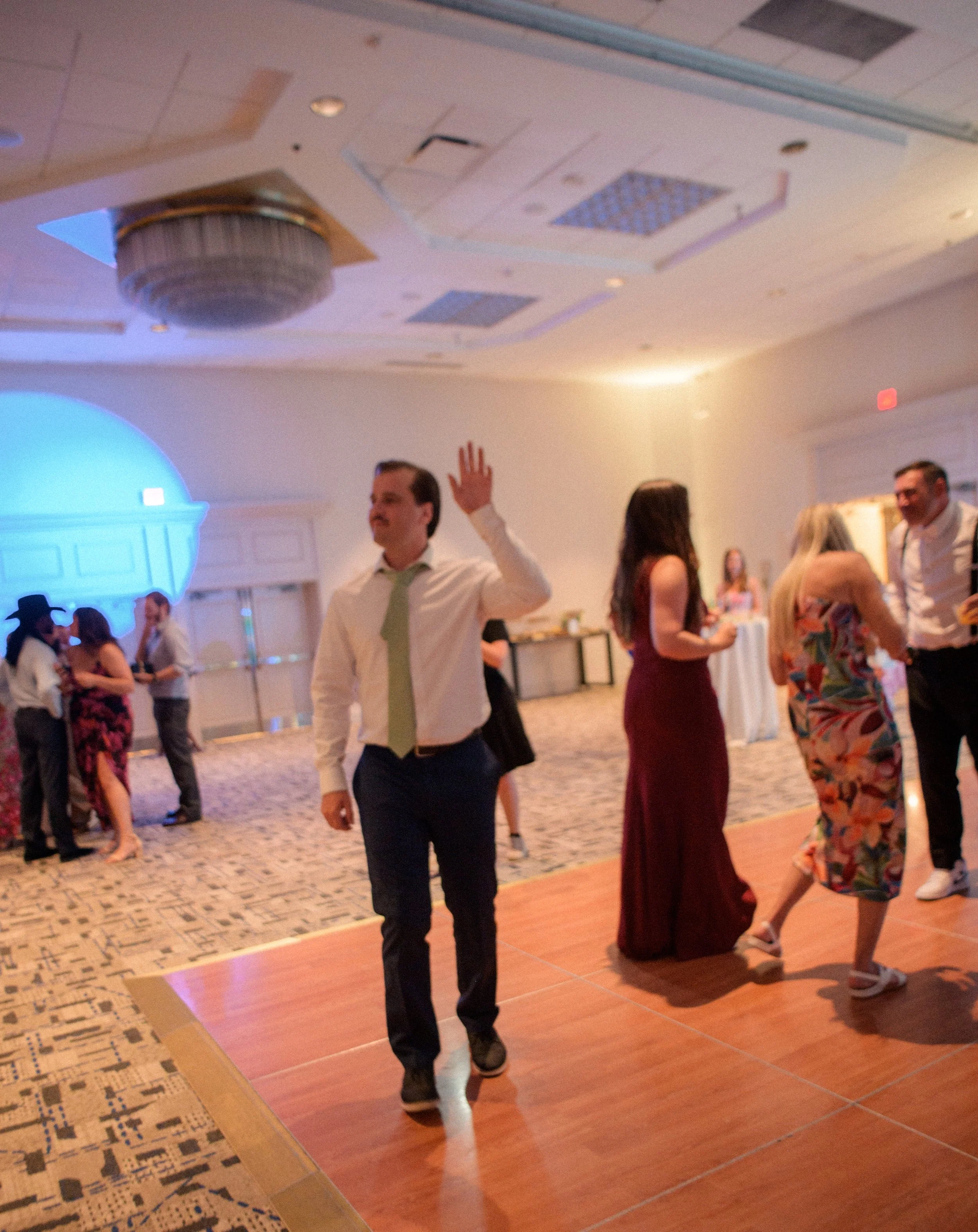 04.5-openDance-WEB-FaithNick-.119_260627_z6ii_christian, Open Dancing, Pennsylvania, Pittsburgh, Summer, Wedding-.jpg