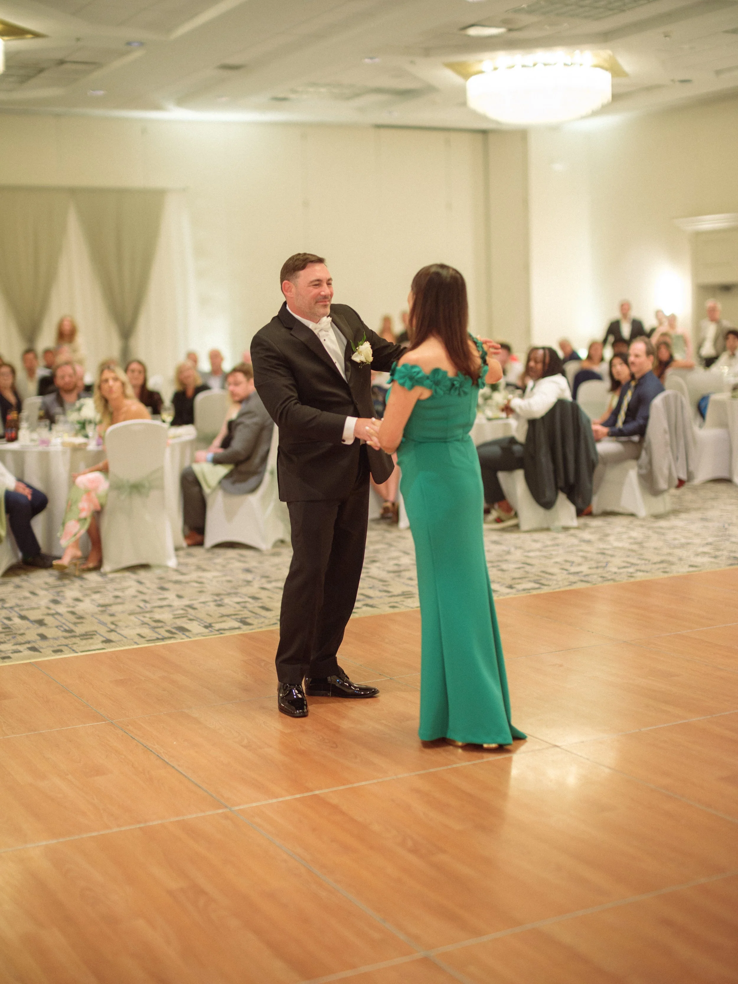 04.4-formalDances-WEB-FaithNick-.018_260627_gfx_christian, Mom-Son, Pennsylvania, Pittsburgh, Summer, Wedding-.jpg