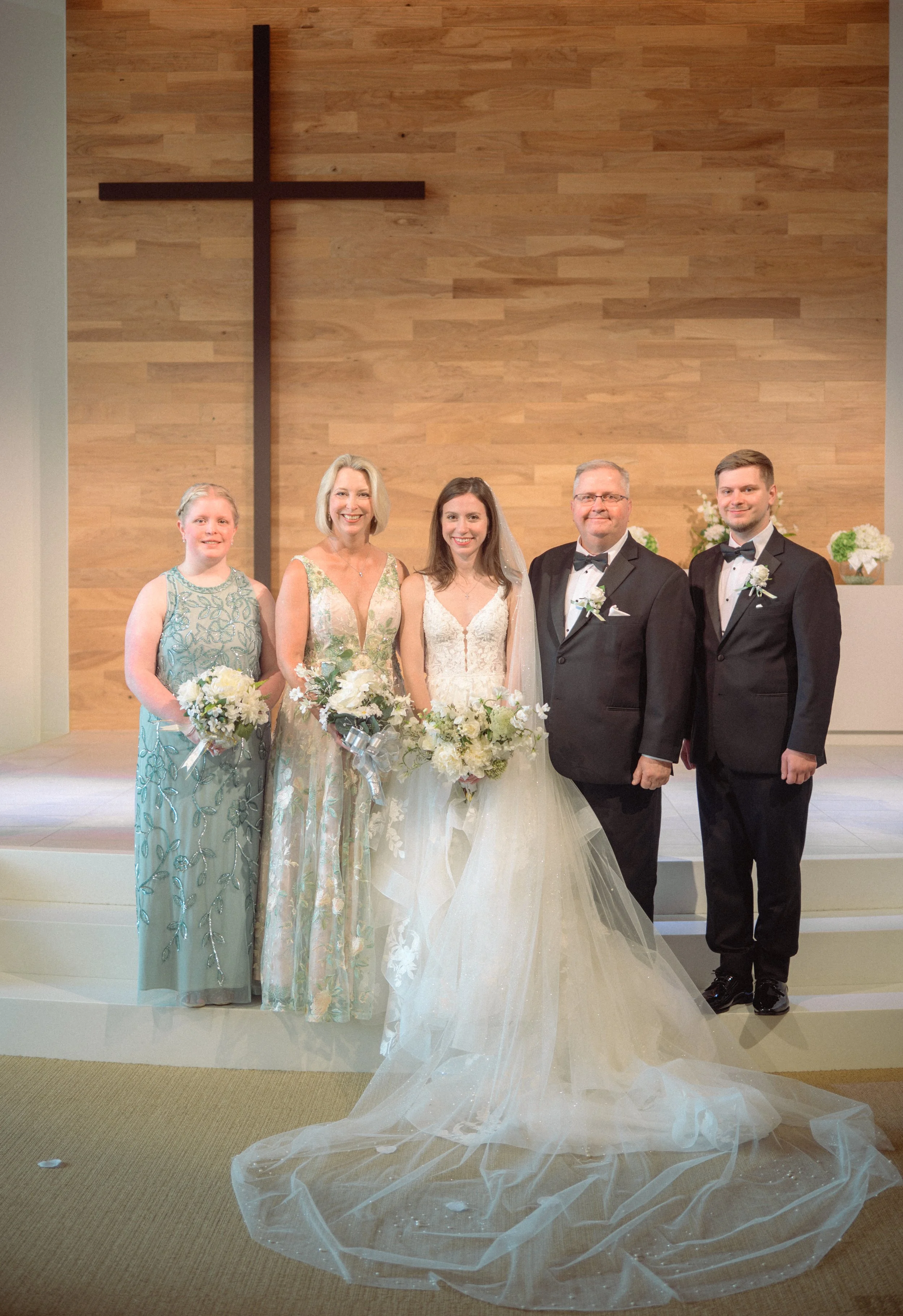 03.2-family-WEB-FaithNick-.038_260627_z6ii_christian, family, Pennsylvania, Pittsburgh, Summer, Wedding-.jpg