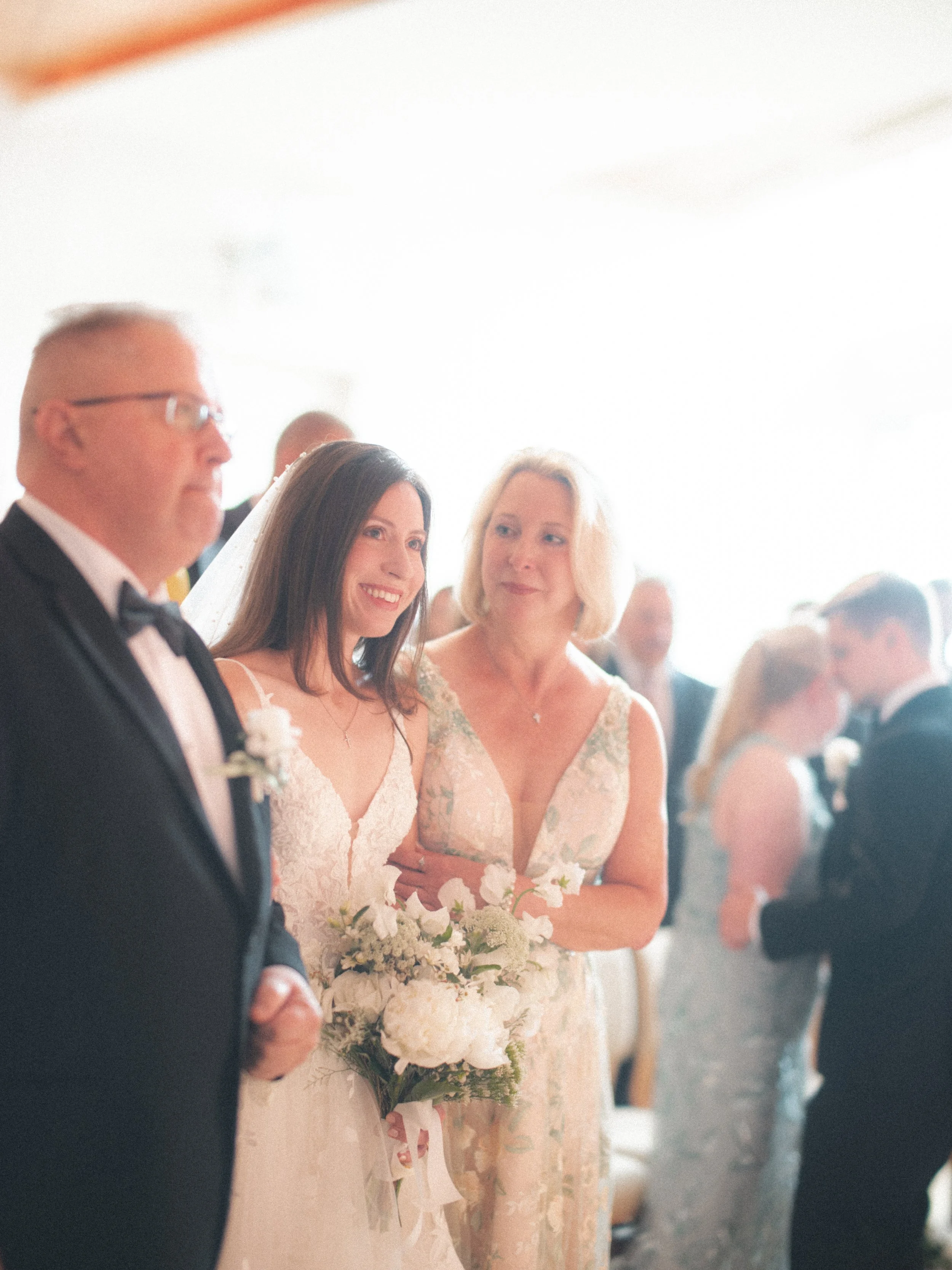 00.0-sneaks-WEB-FaithNick-.018_260627_Pennsylvania, Pittsburgh, Sneak Peaks, Summer, Wedding-.jpg