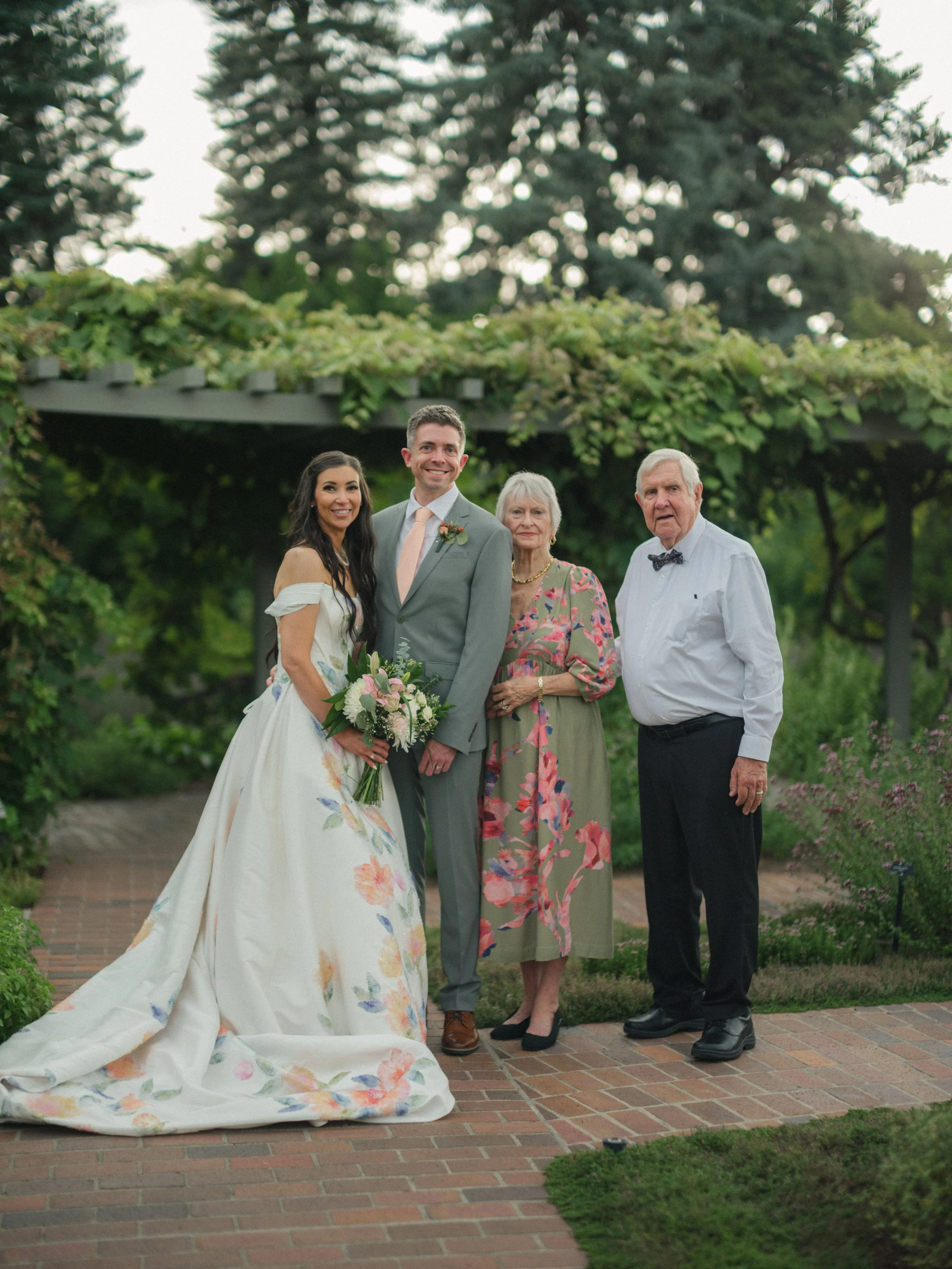 02-formals-WEB-.030_2026-07-31_CherylCory_Botanic Gardens, Colorado, Denver, formals, Summer.jpg