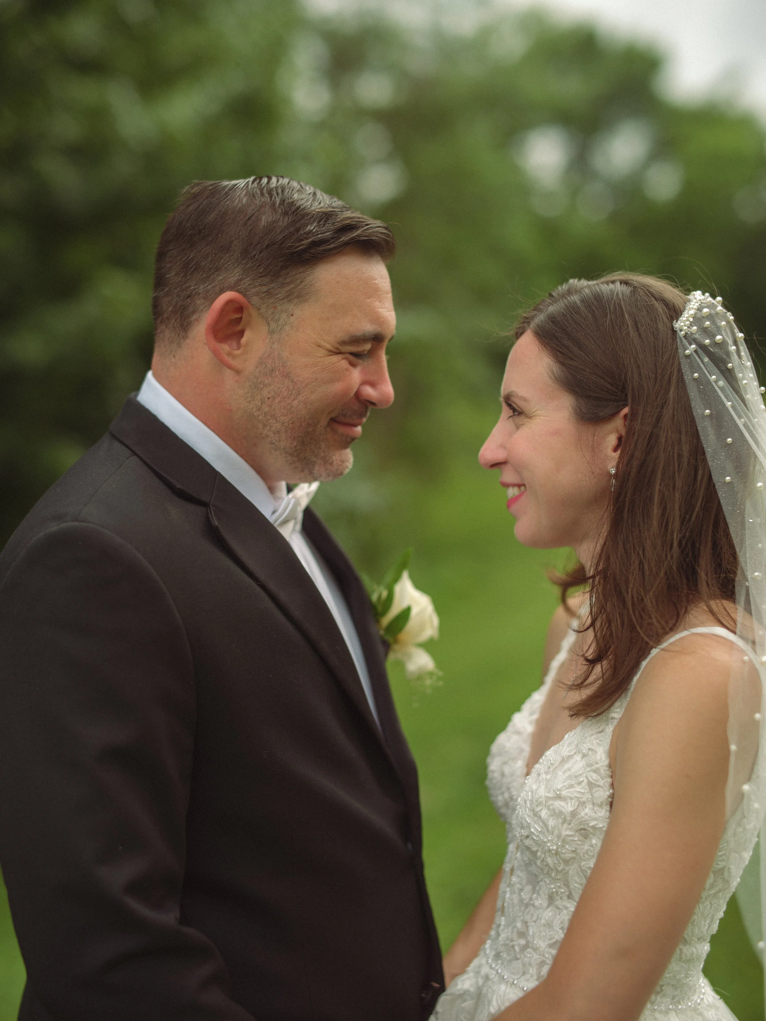 03.1-portraits-WEB-FaithNick-.066_260627_gfx_christian, Couple, Pennsylvania, Pittsburgh, portraits, Summer, Wedding-.jpg