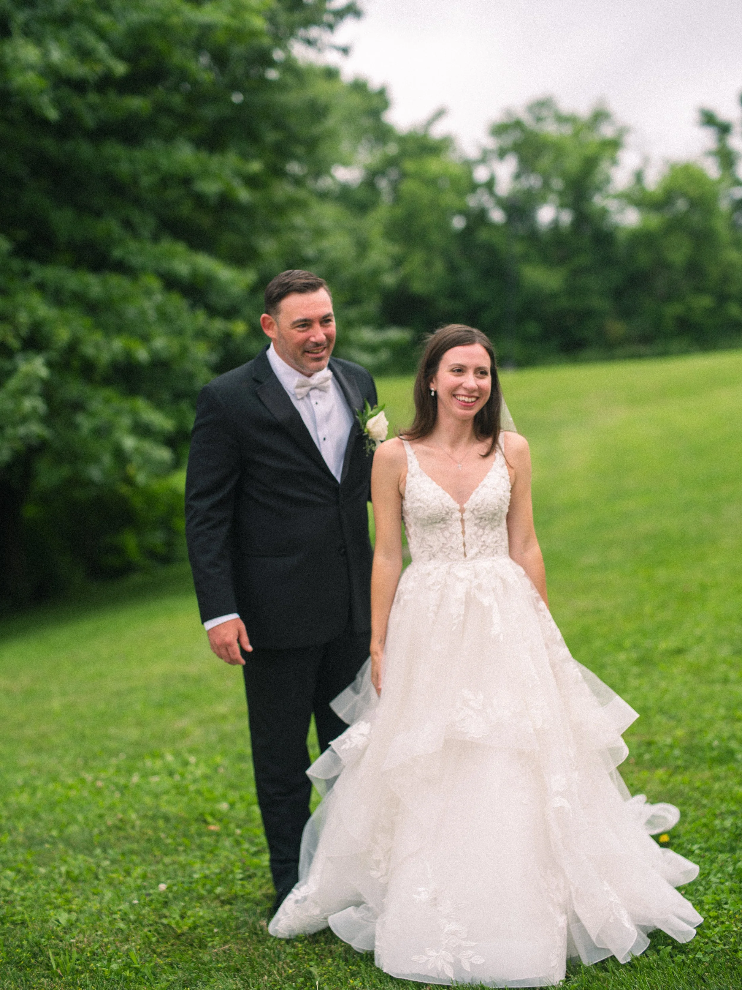 00.0-sneaks-WEB-FaithNick-.053_260627_Pennsylvania, Pittsburgh, Sneak Peaks, Summer, Wedding-.jpg