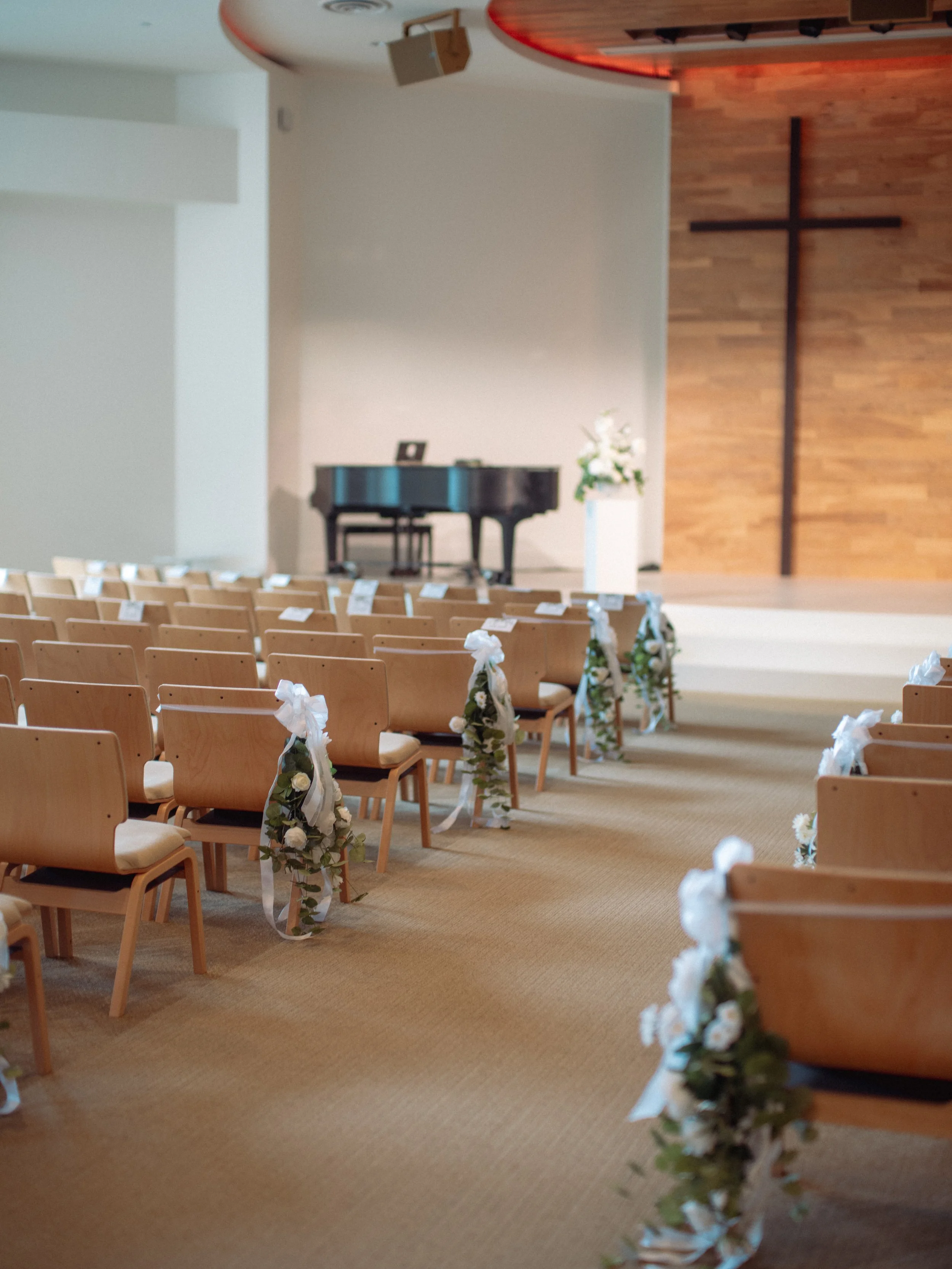 01-details-WEB-FaithNick-.013_260627_gfx_ceremony space, christian, Details, Pennsylvania, Pittsburgh, Summer, Wedding-.jpg
