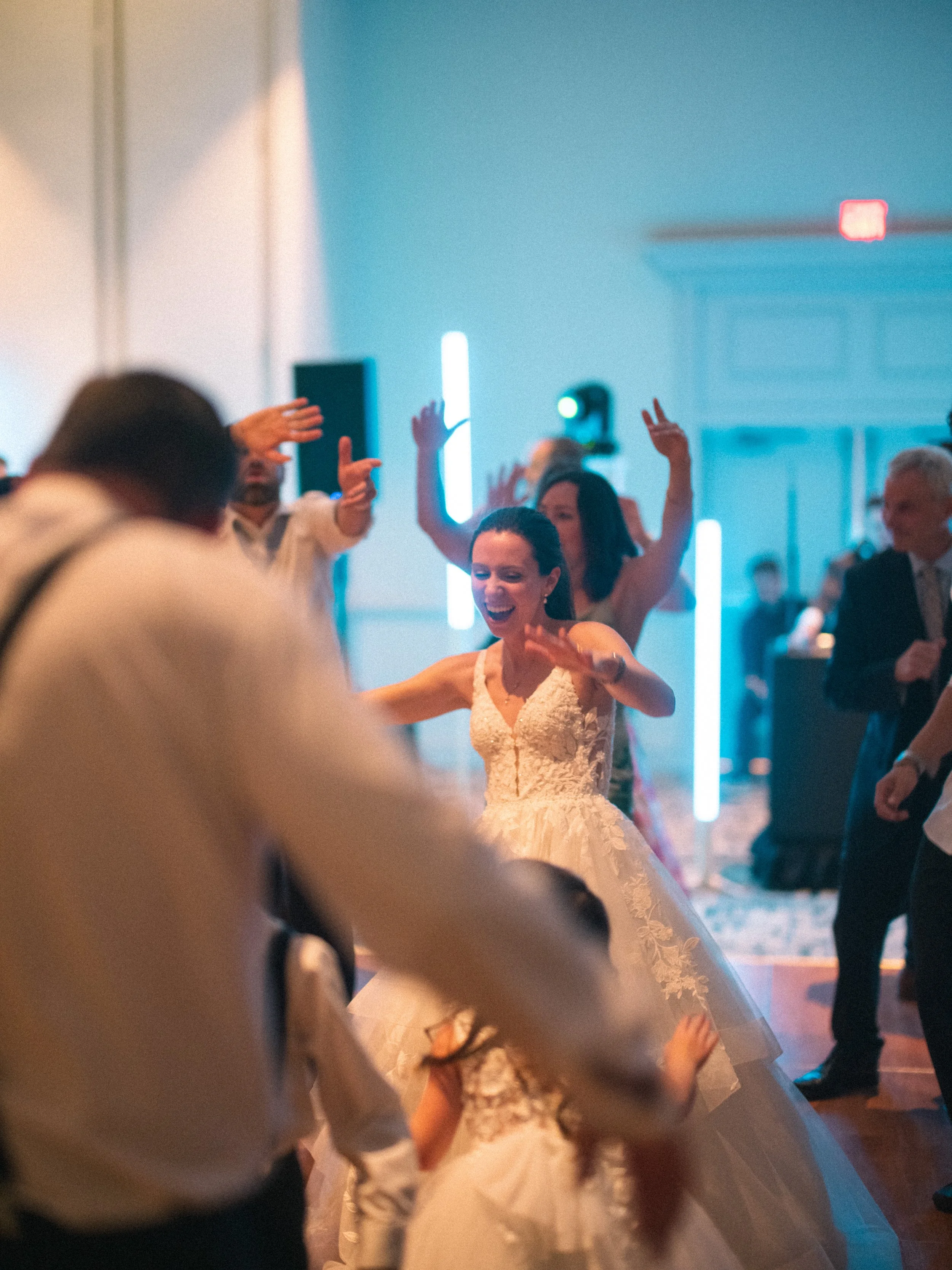 00.0-sneaks-WEB-FaithNick-.070_260627_Pennsylvania, Pittsburgh, Sneak Peaks, Summer, Wedding-.jpg
