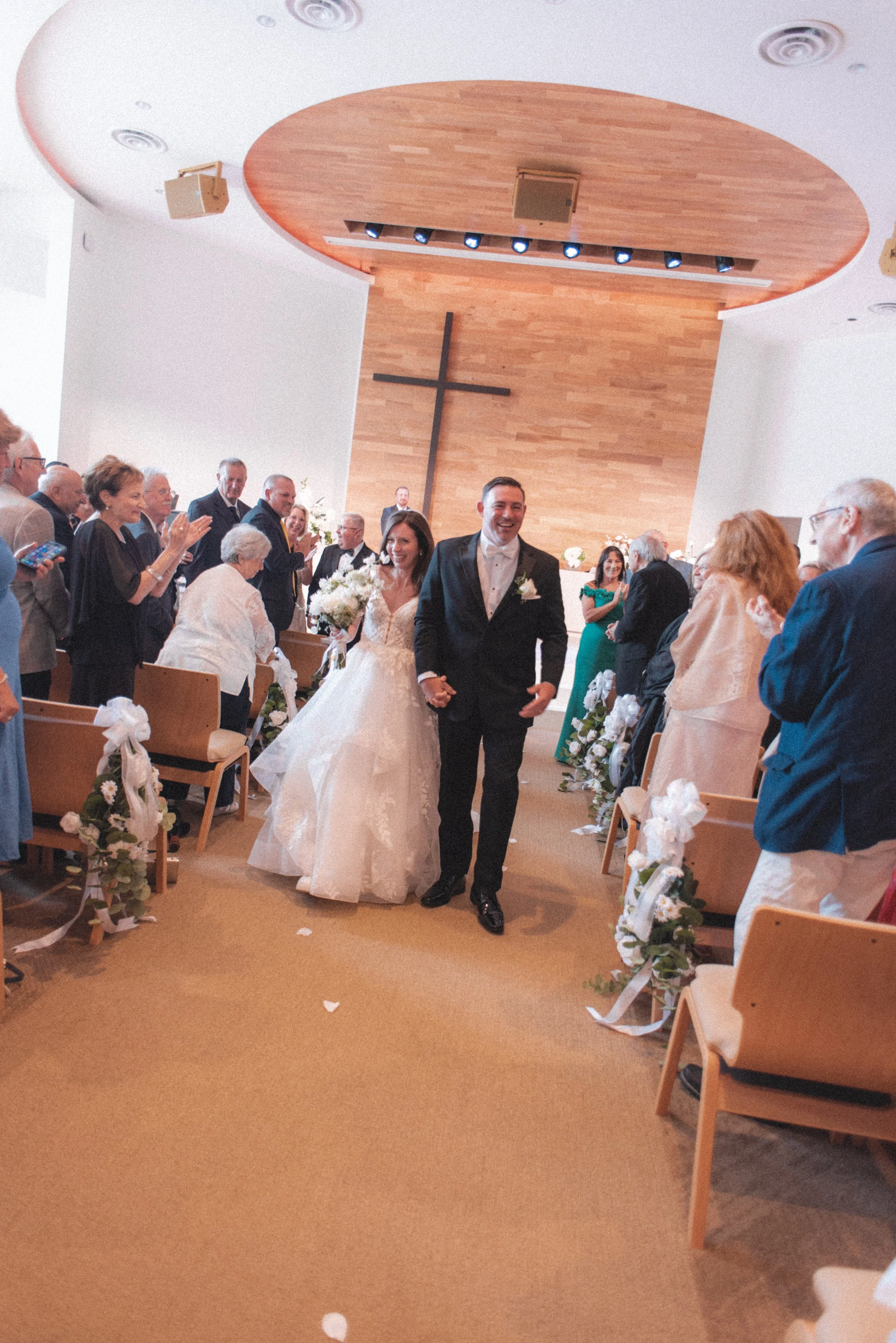 00.0-sneaks-WEB-FaithNick-.028_260627_Pennsylvania, Pittsburgh, Sneak Peaks, Summer, Wedding-.jpg