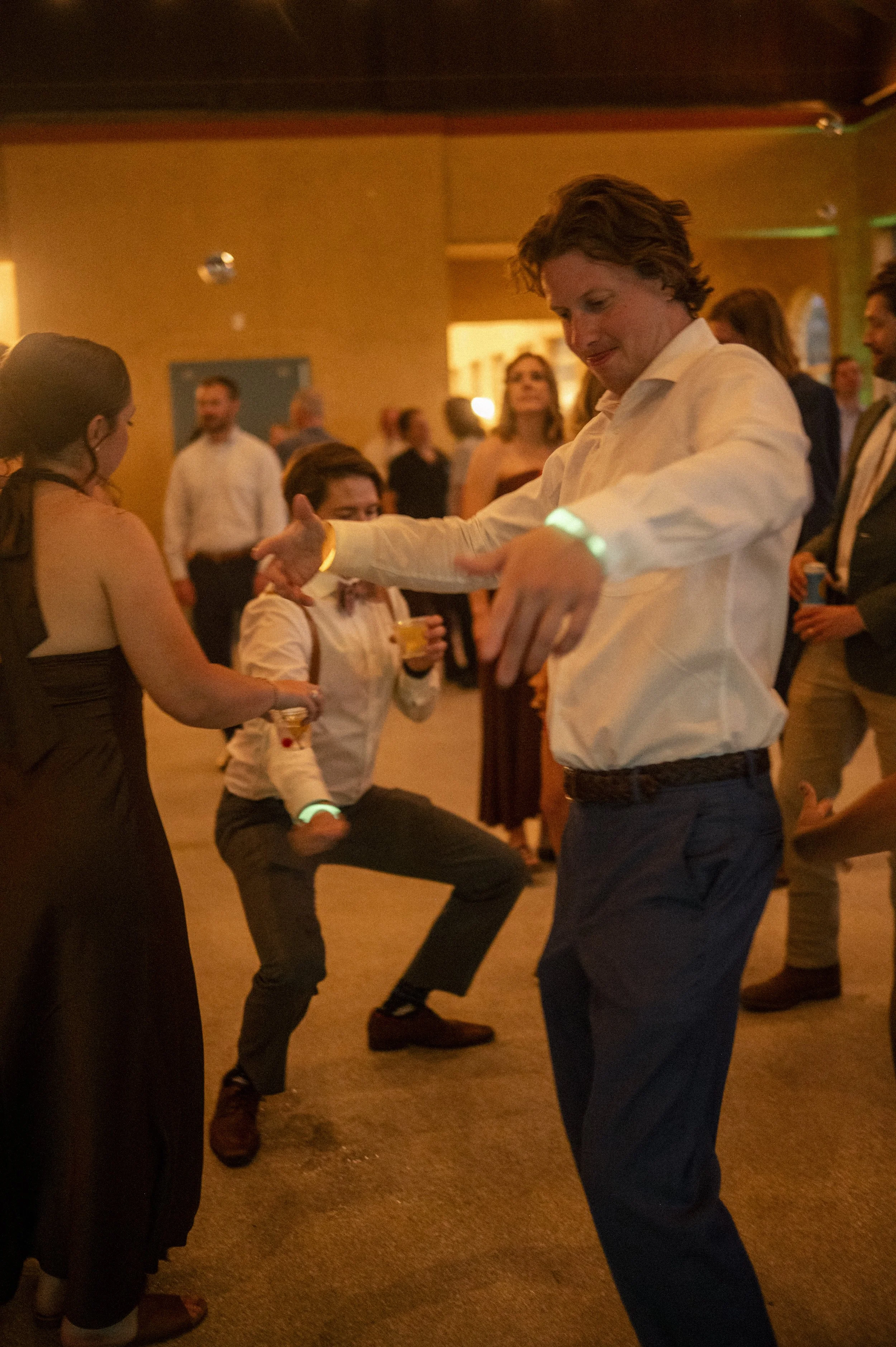 4.4-OpenDancing.097_260613-z6ii.AlisonTrent-03202_american, Colorado, Denver, Open Dancing, Summer, Wedding-.jpg