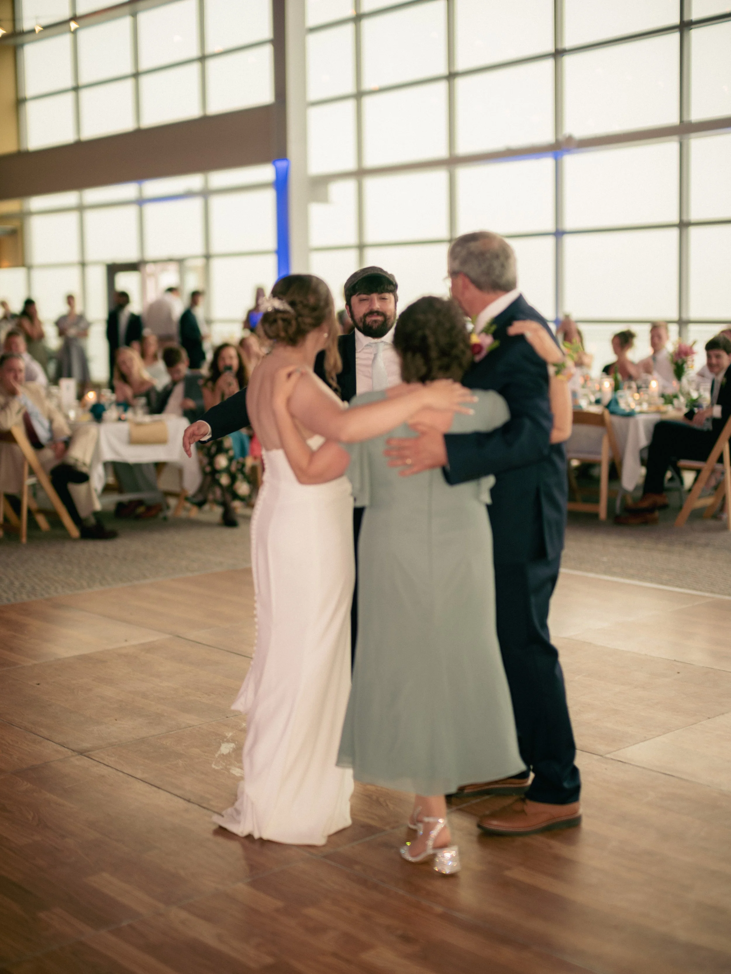 SNEAKS_web-AmandaAlex.102_250628_gfx_American Wedding, Client, East Coast, Harbor, Maine, Portland, Sneak Peaks, Summer-.jpg