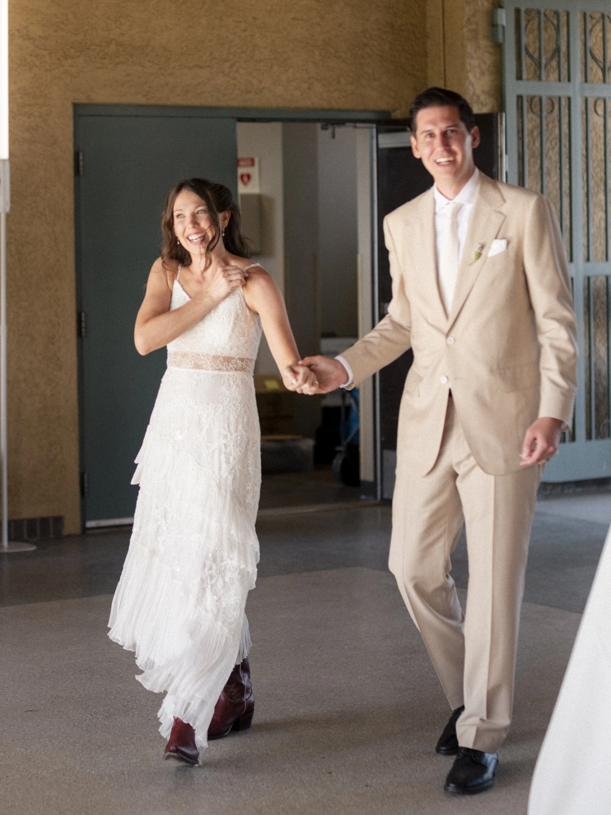 4.2-FormalDances.008_260613-gfx.AlisonTrent-01522_american, Colorado, Denver, East Coast, Formal Dances, Summer, Wedding-.jpg