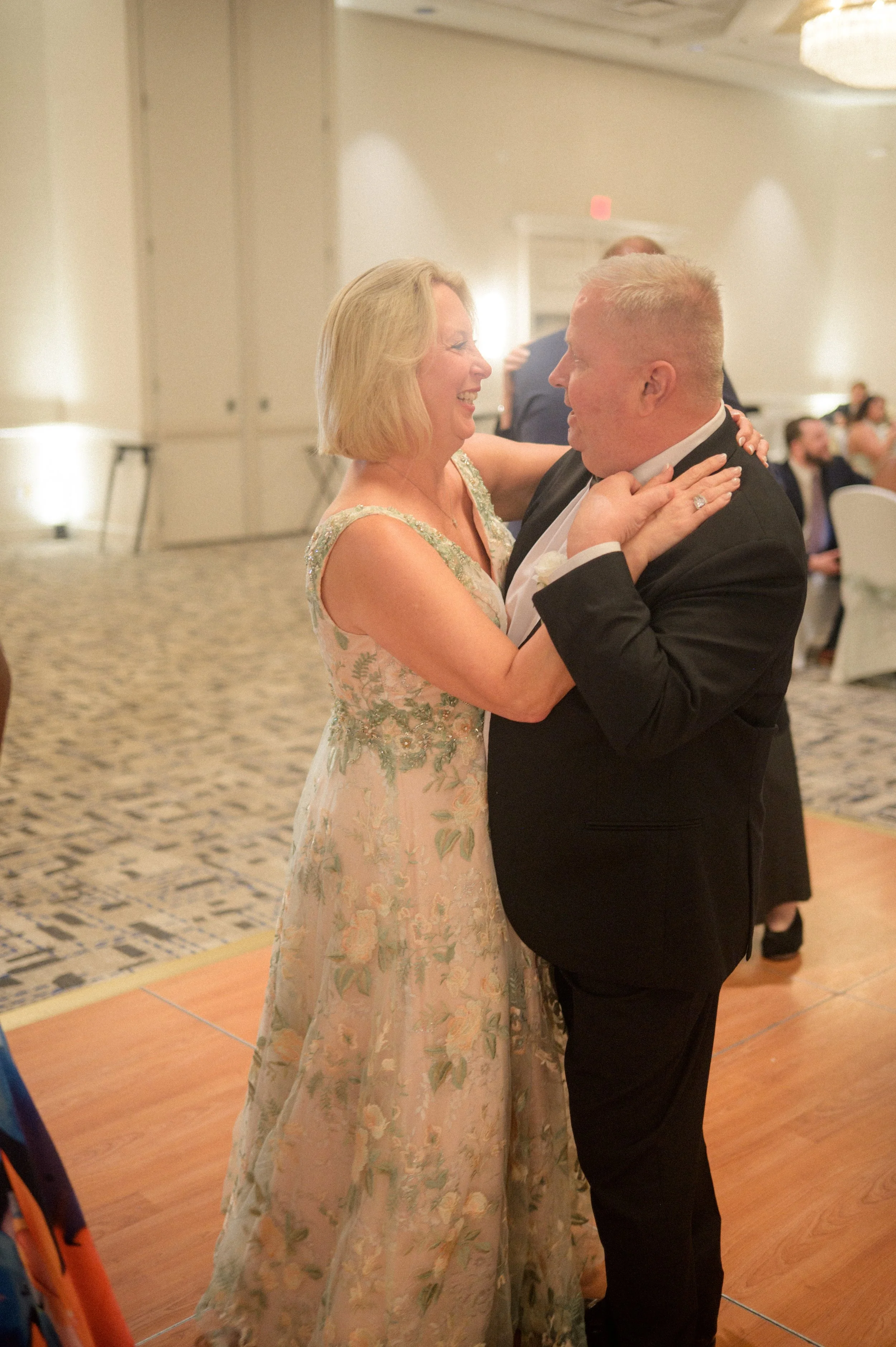 04.5-openDance-WEB-FaithNick-.014_260627_z6ii_christian, Open Dancing, Pennsylvania, Pittsburgh, Summer, Wedding-.jpg