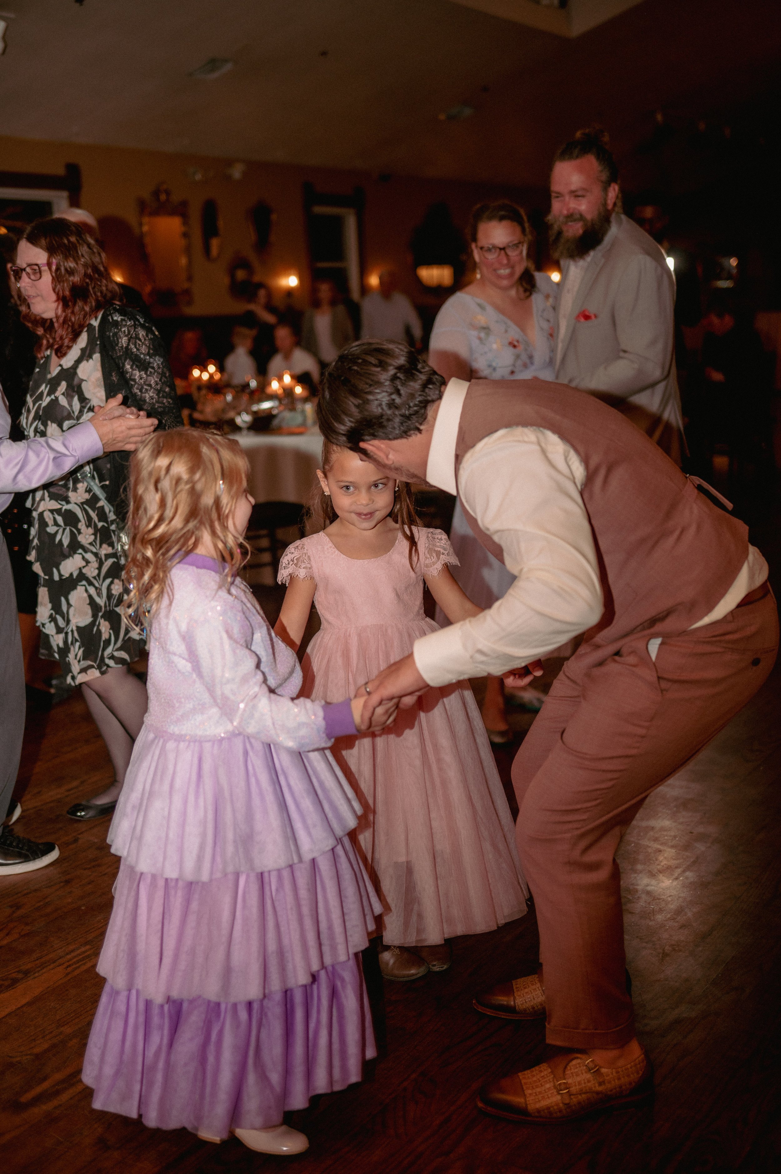 241022_wedding-maxsam-colorado-04.6-opendance-web_3.jpg