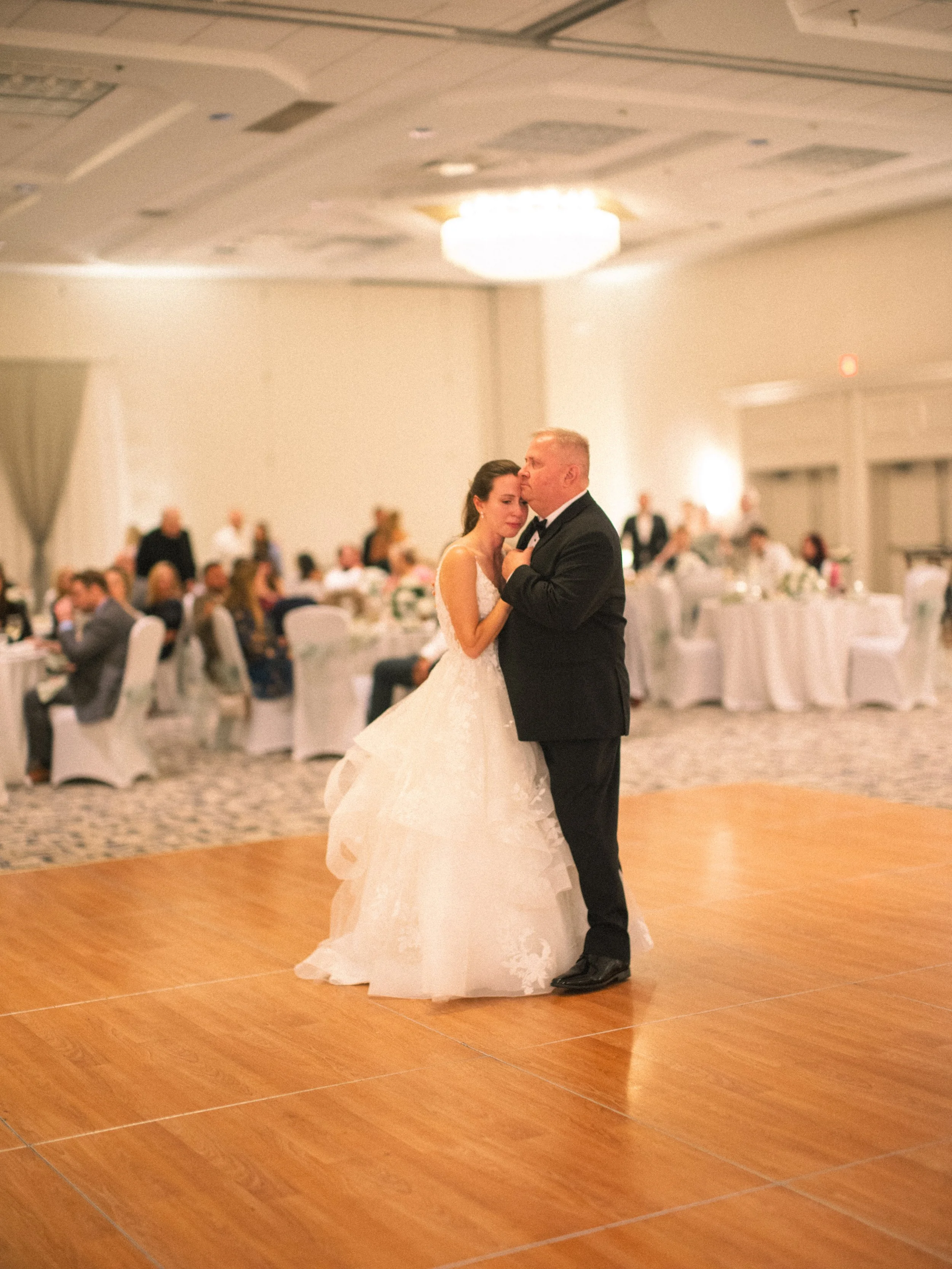 00.0-sneaks-WEB-FaithNick-.061_260627_Pennsylvania, Pittsburgh, Sneak Peaks, Summer, Wedding-.jpg