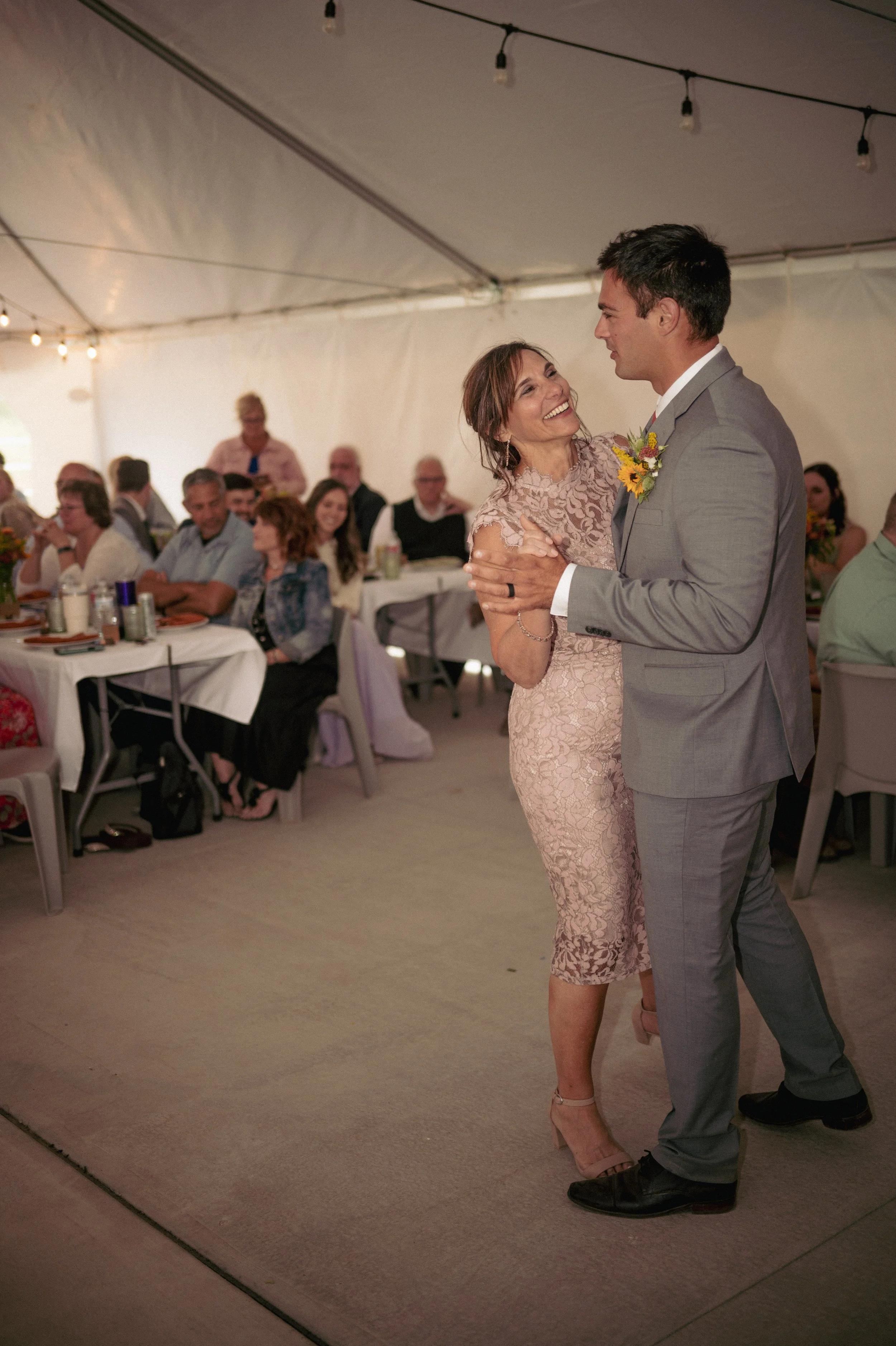 240629_240629_wedding-erickcaileigh-reception-web_39.jpg