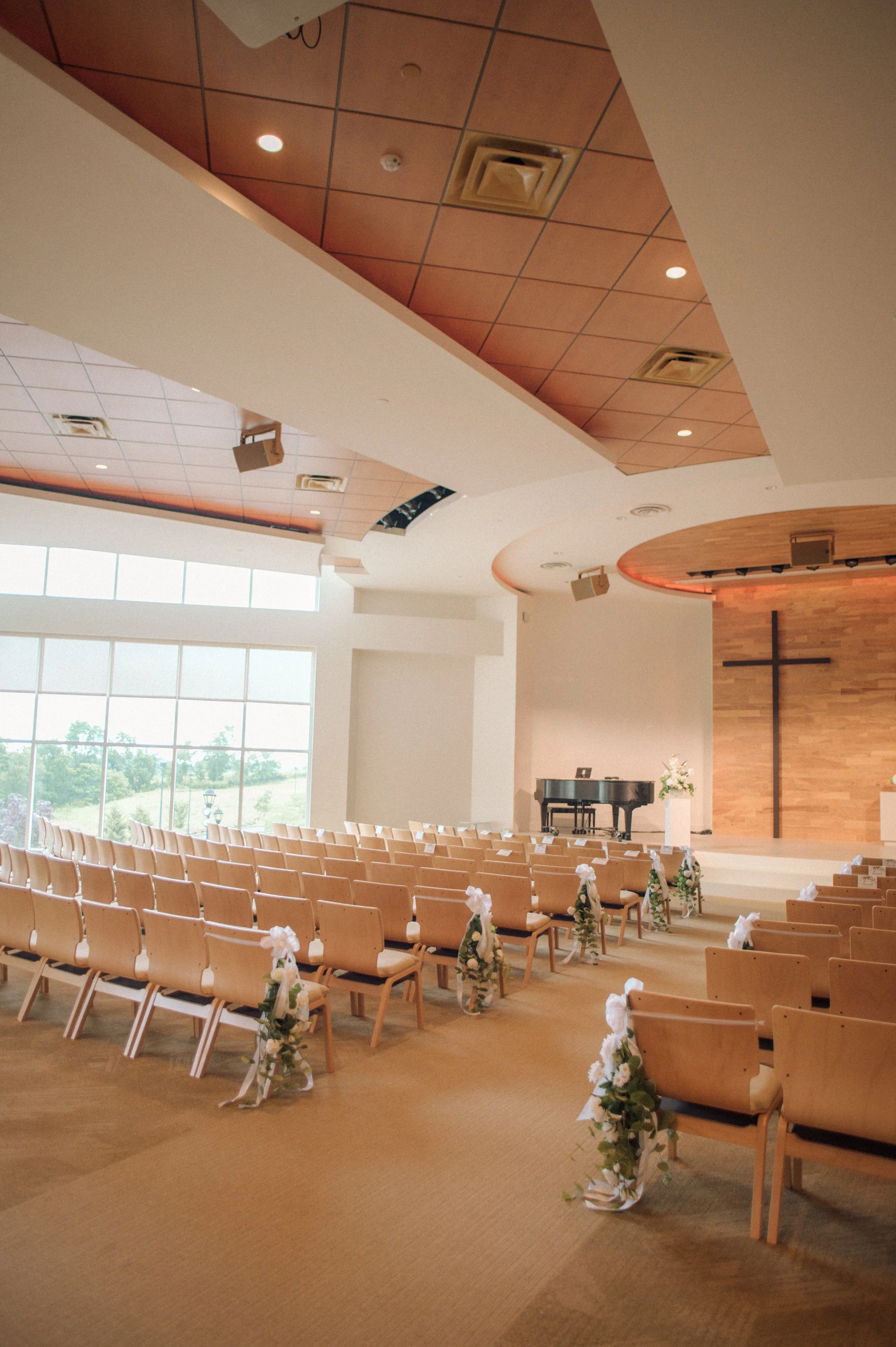 01-details-WEB-FaithNick-.015_260627_z6ii_ceremony space, christian, Details, Pennsylvania, Pittsburgh, Summer, Wedding-.jpg