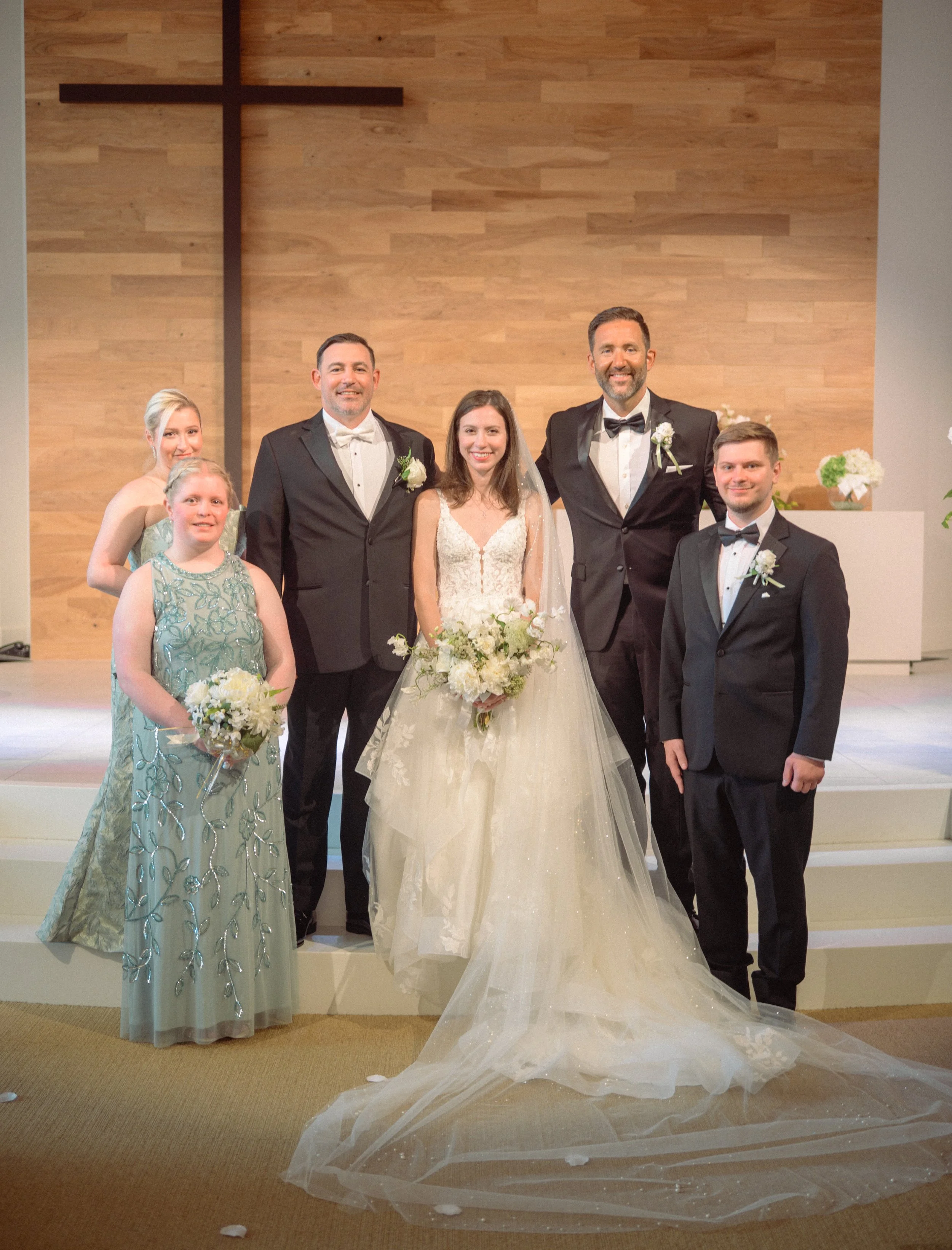 03.2-family-WEB-FaithNick-.033_260627_z6ii_christian, family, Pennsylvania, Pittsburgh, Summer, Wedding-.jpg