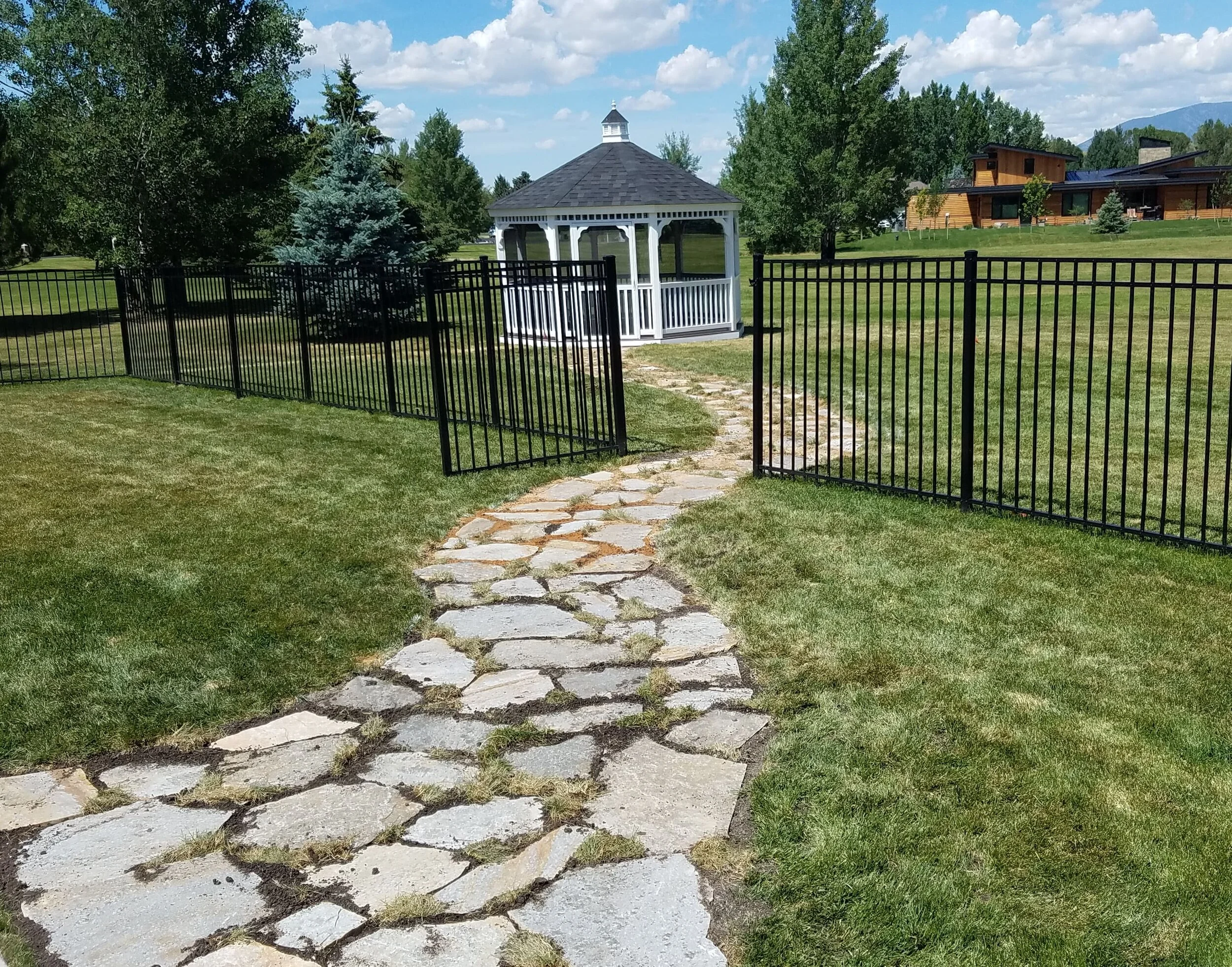 Stone walkway install-min.jpg