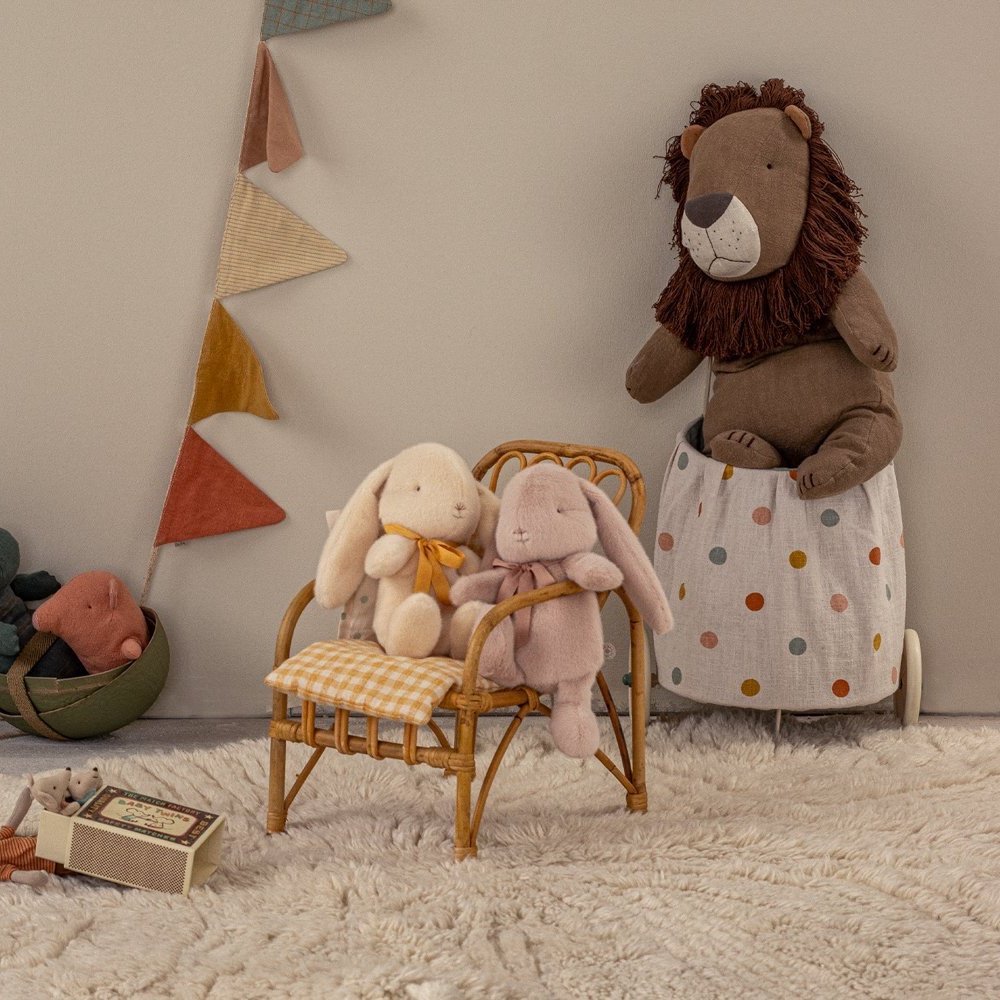 maileg bunny plush medium cream with safari friends