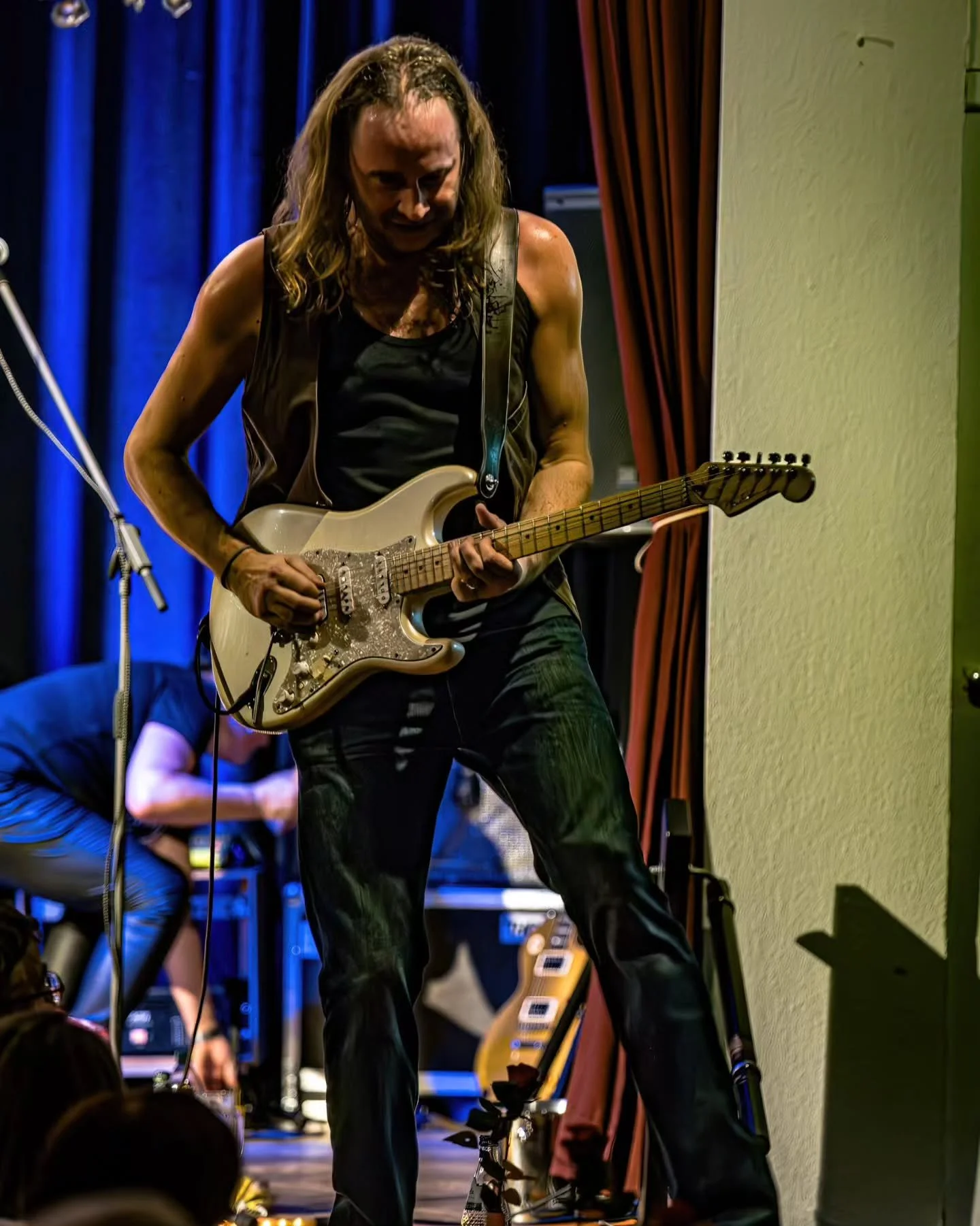 SHED67 @ Kaisers Bühne Karsau 🎶
Vielen Dank an alle für diesen fantastischen Abend 🤩🥳
📸 @diebuehrers
☆☆☆☆☆☆☆☆☆☆☆☆☆☆☆☆☆☆☆☆
#shed67 #kaisersbühne #karsau #rheinfelden #rolexmusik #diebührers #live #livemusic #livemusik #onstage