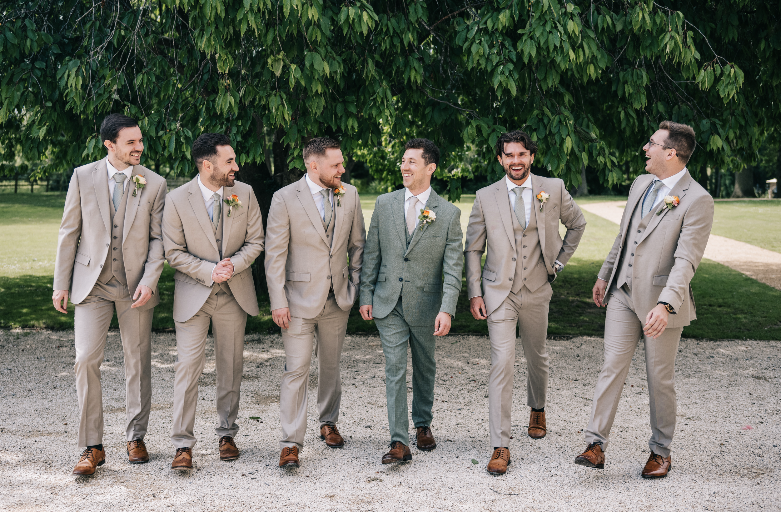 7thJune-Eastingtonpark-wedding6.png