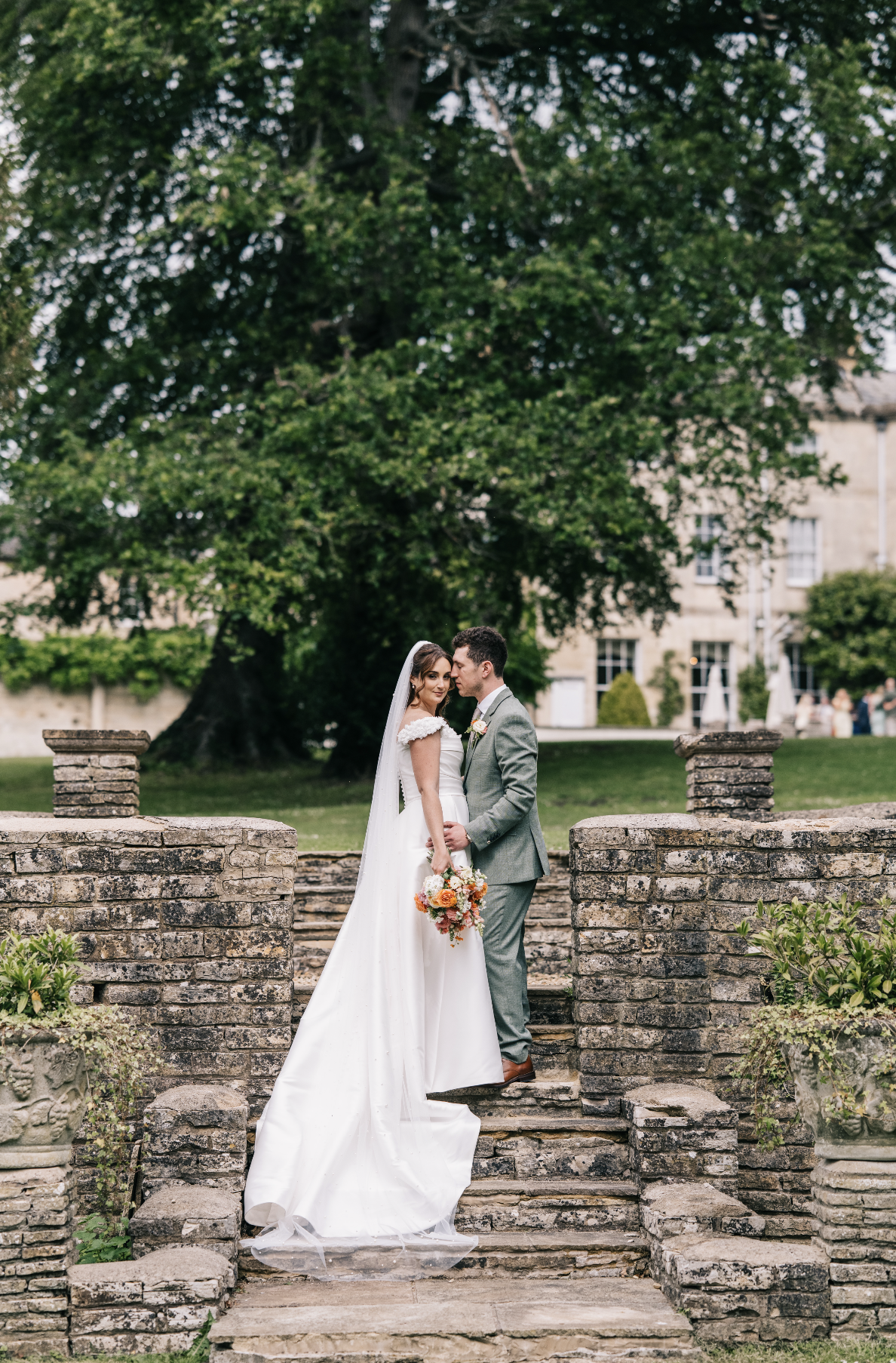 7thJune-Eastingtonpark-wedding31.png