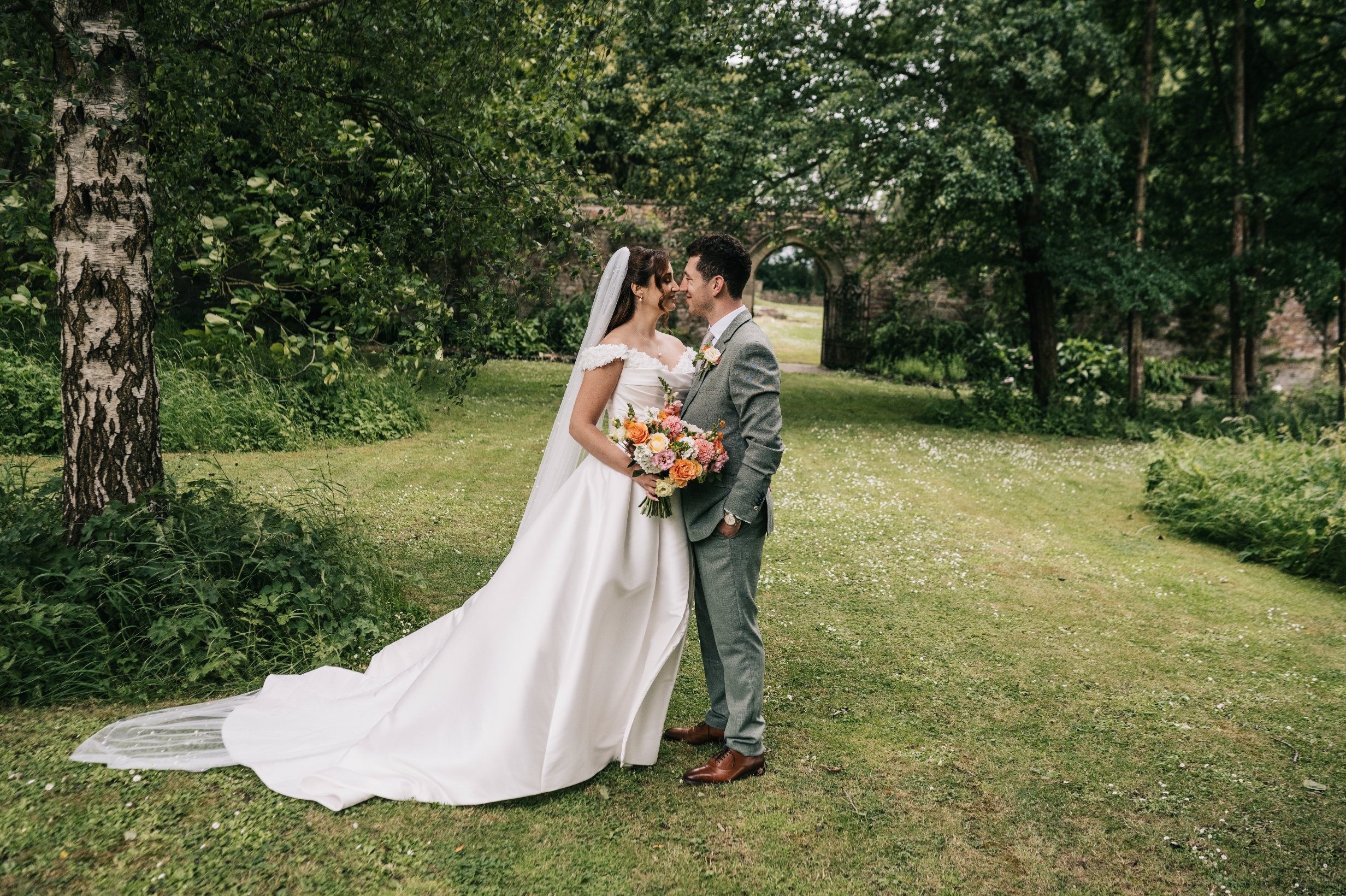 7thJune-Eastingtonpark-wedding30.png