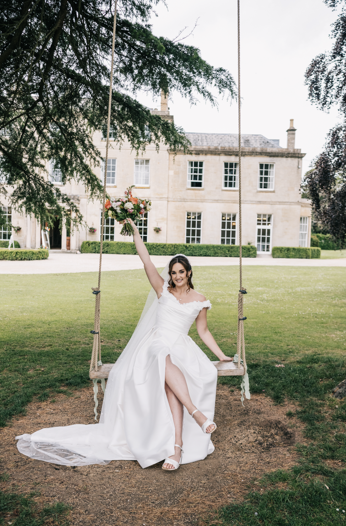 7thJune-Eastingtonpark-wedding33.png