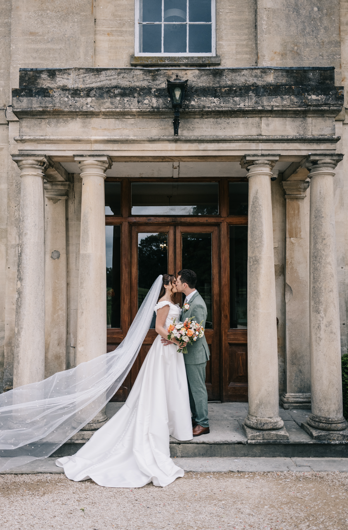 7thJune-Eastingtonpark-wedding35.png