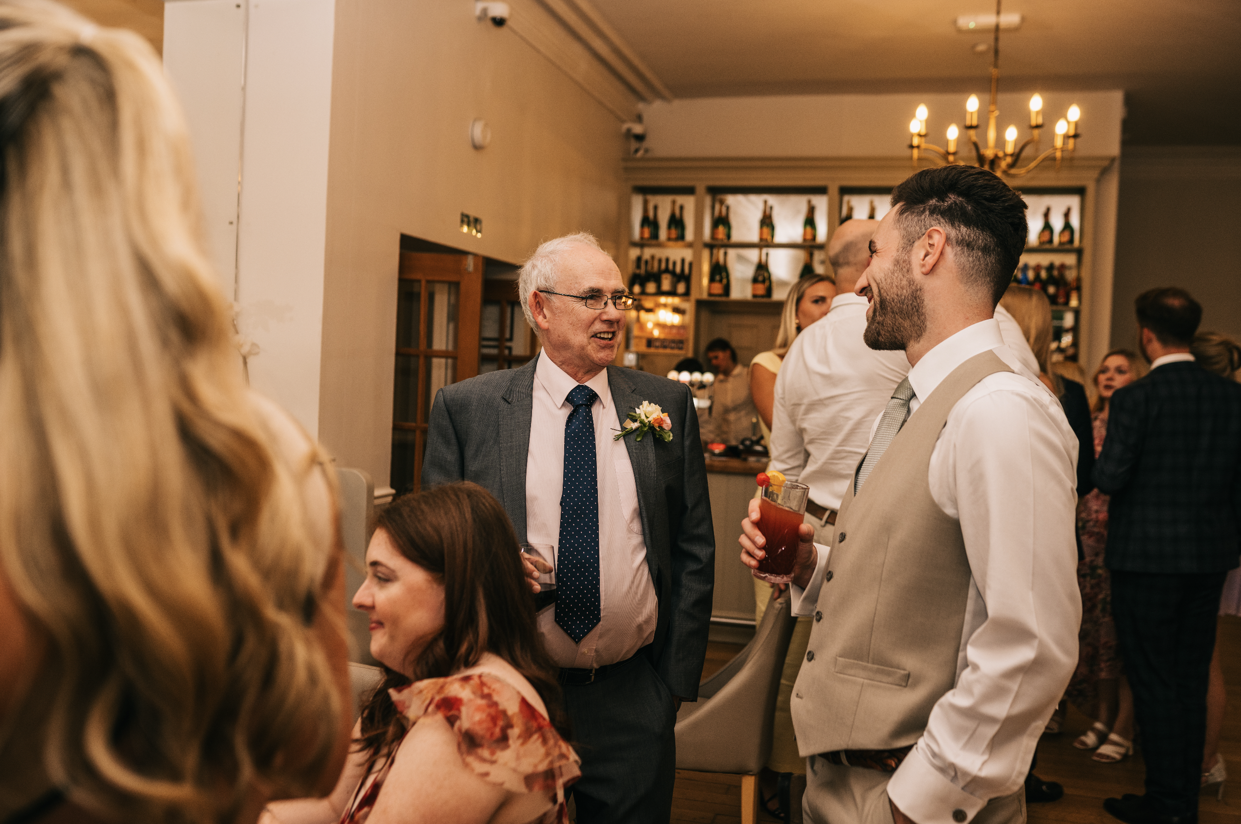 7thJune-Eastingtonpark-wedding52.png