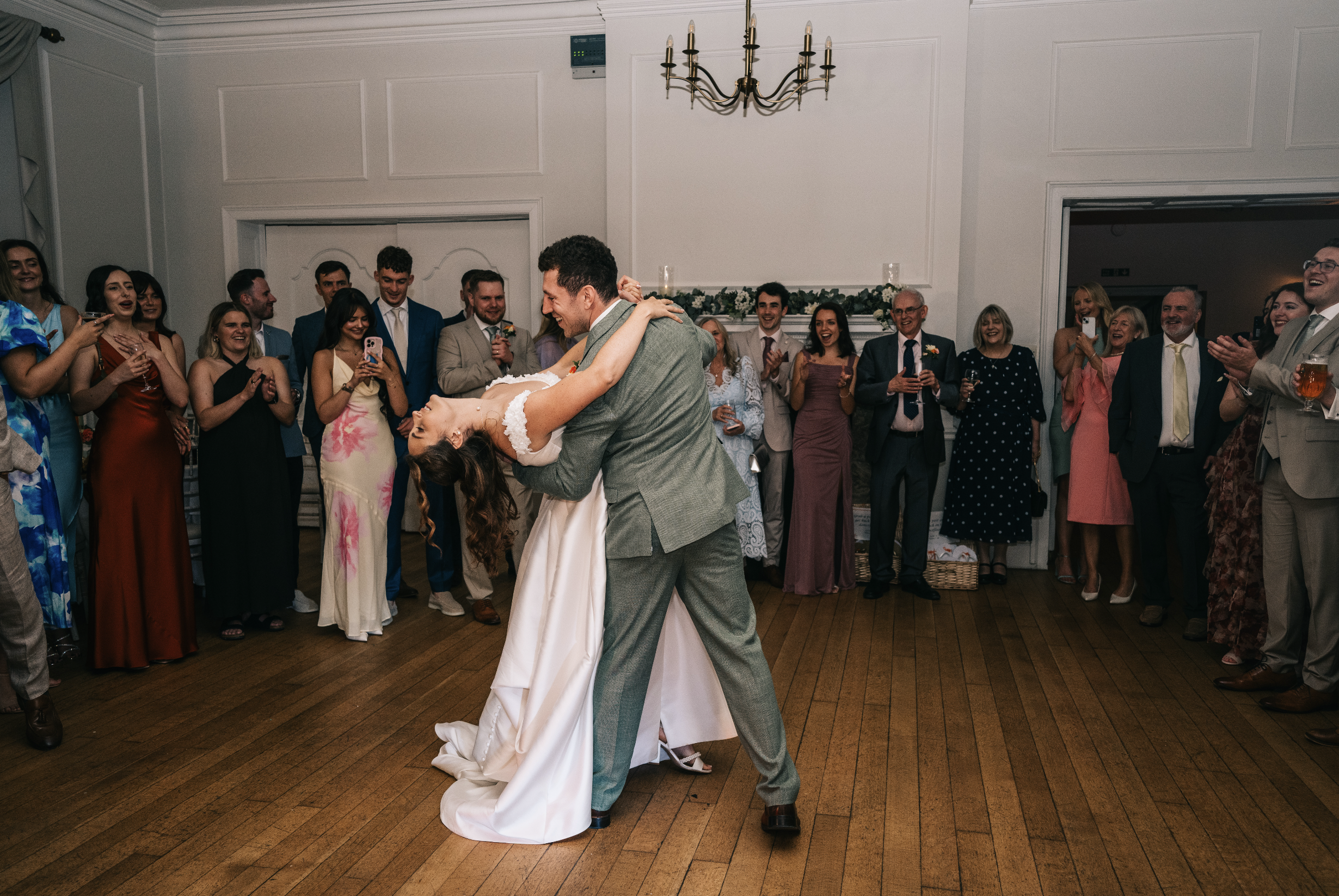 7thJune-Eastingtonpark-wedding54.png