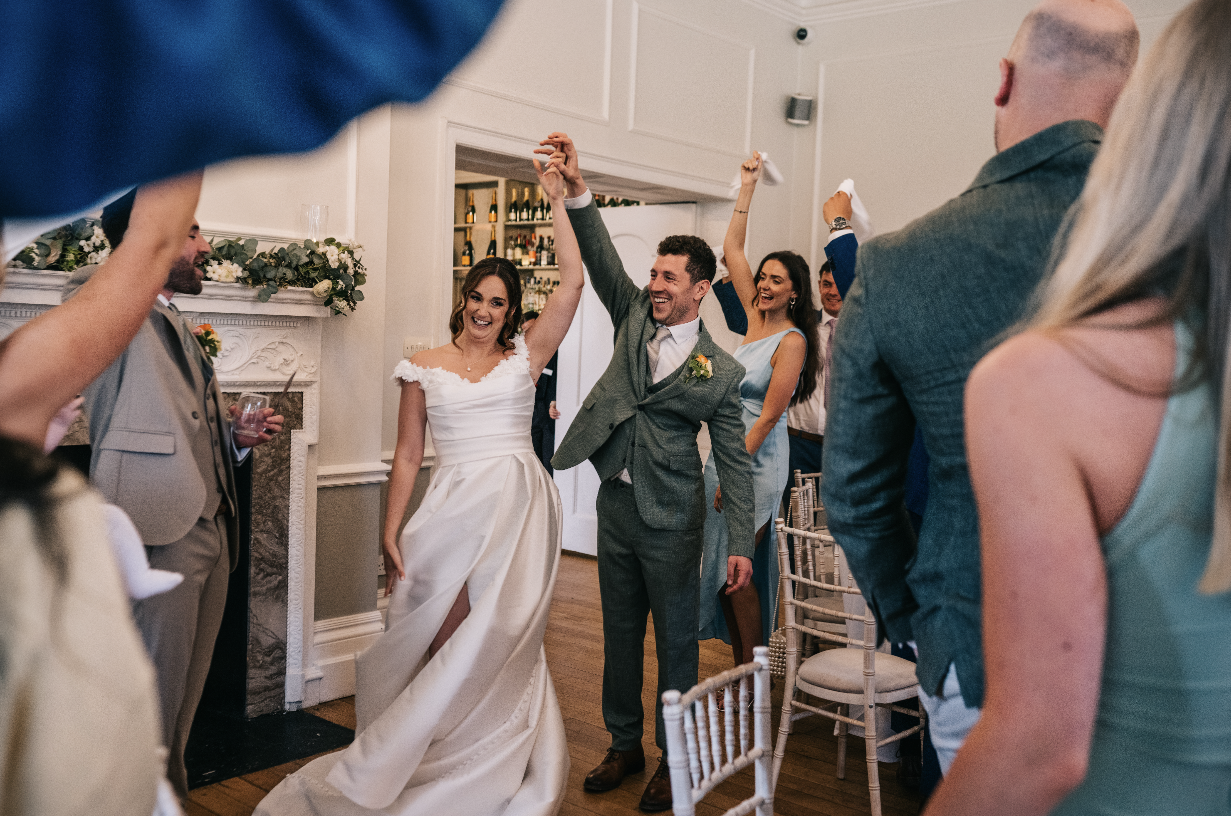 7thJune-Eastingtonpark-wedding40.webp