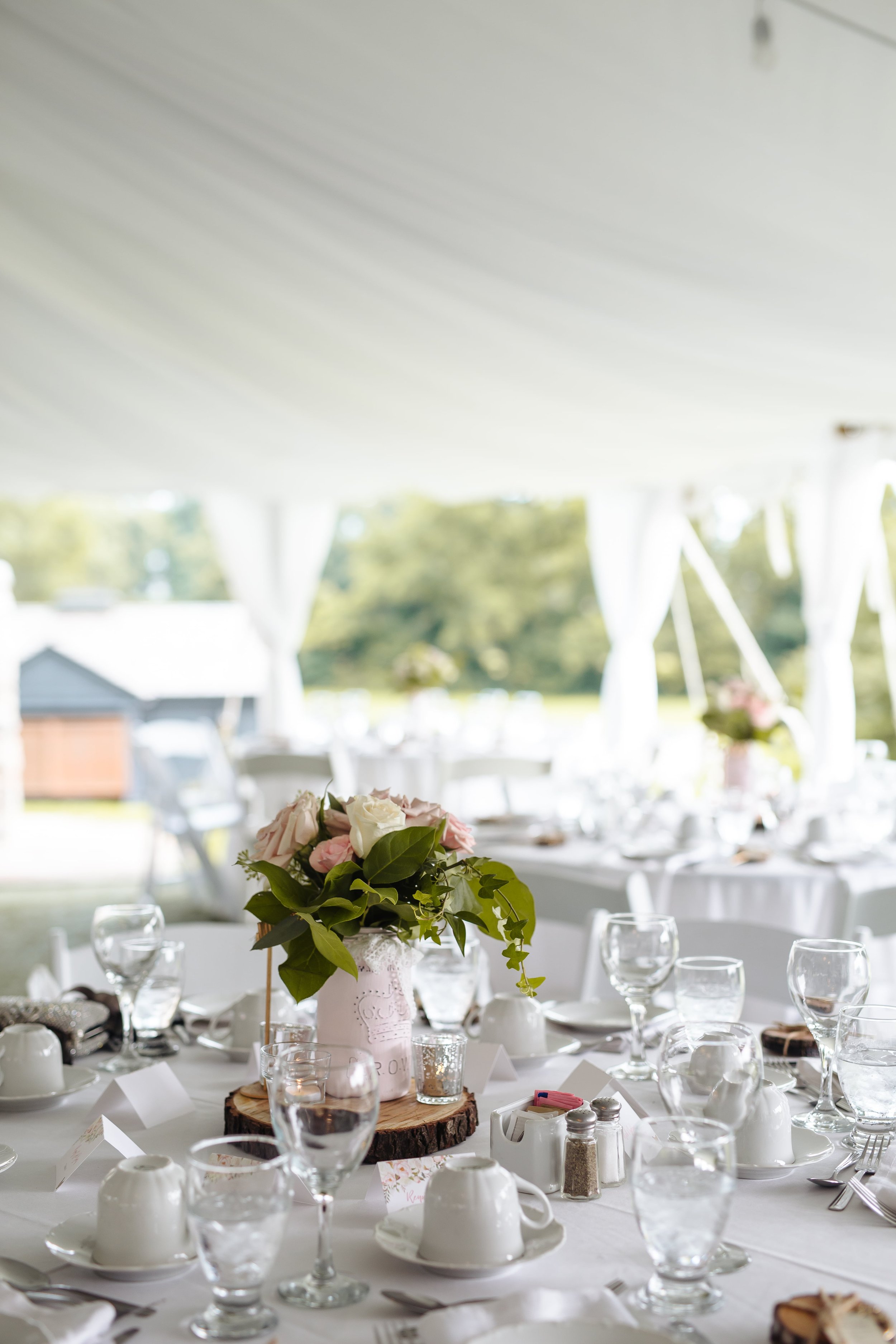 Tent wedding in Toronto10.jpg