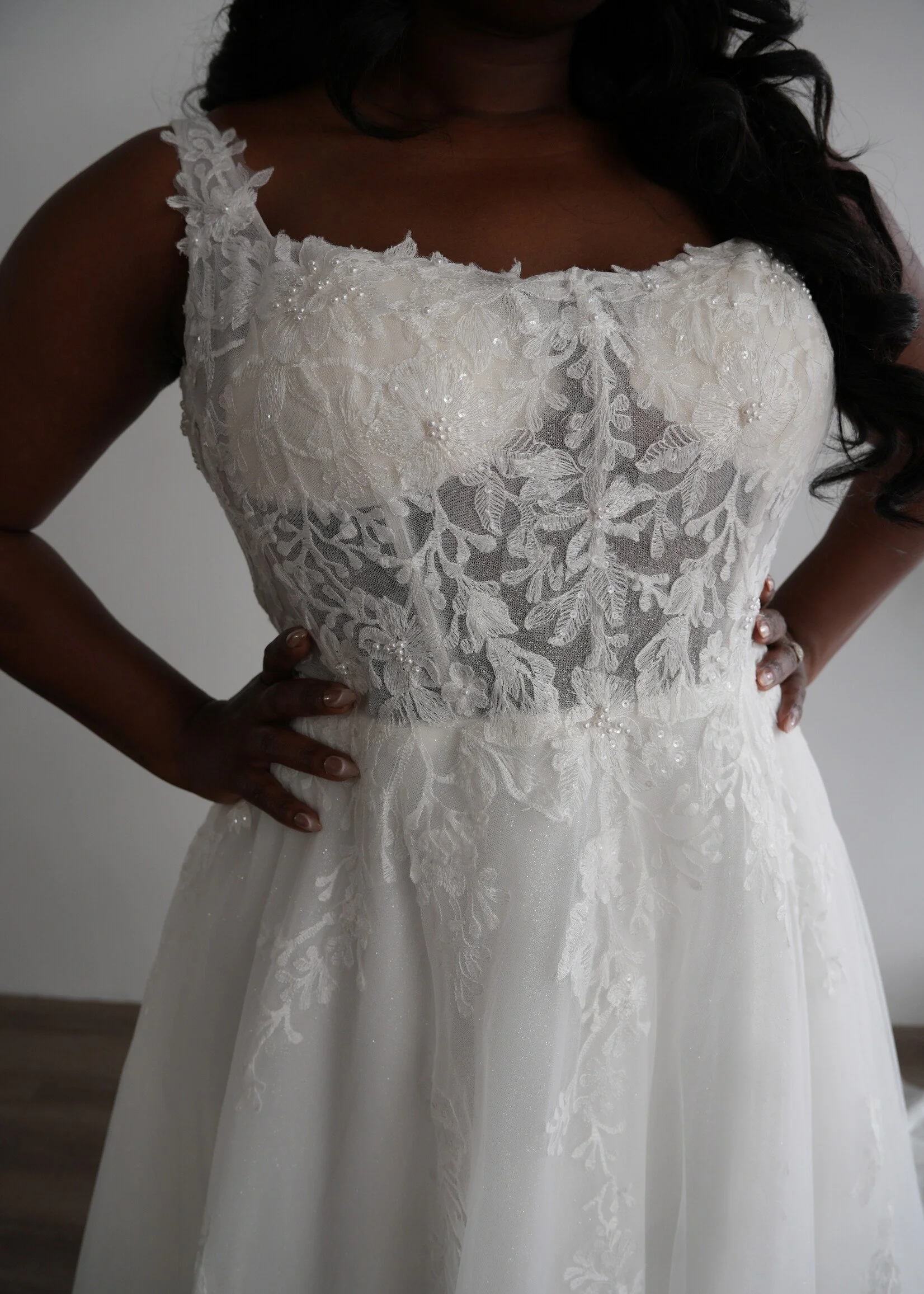 everly-bridals-style-2437 (3).jpg