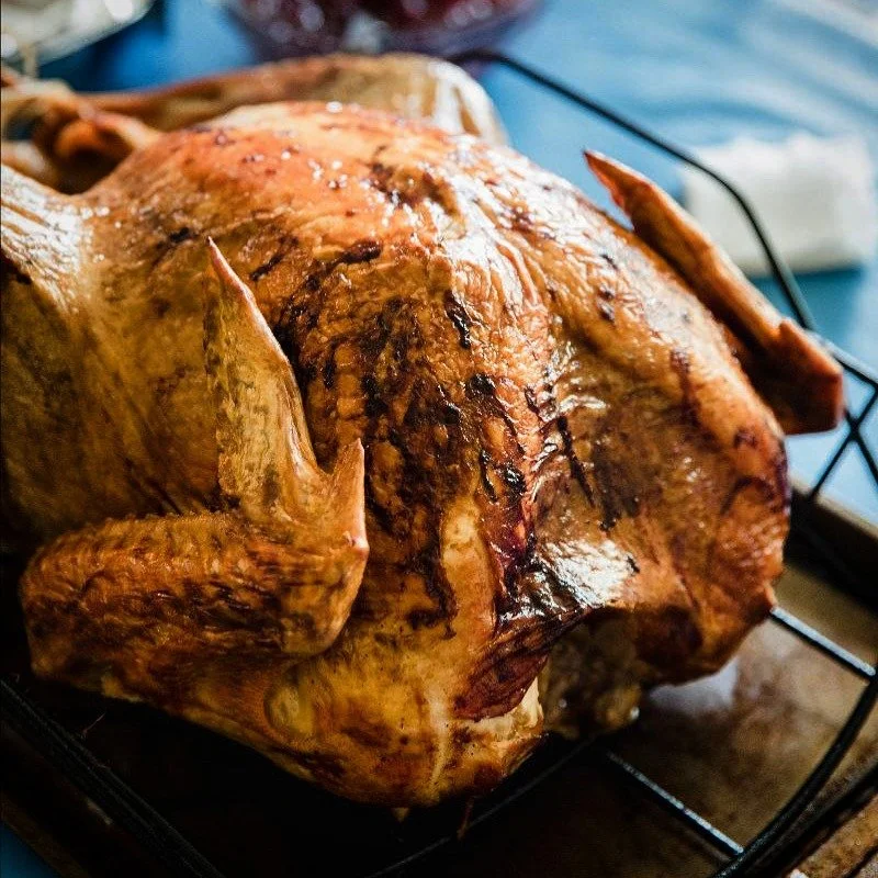 Your Thanksgiving table deserves a farm-fresh turkey 🦃✨

Our birds roam on clean, unsprayed pasture &amp; sunshine, fed local NON-GMO grain &mdash; no antibiotics, hormones, or medications ever.

Only a few left &mdash; orders close Friday!
⬇️ Reser