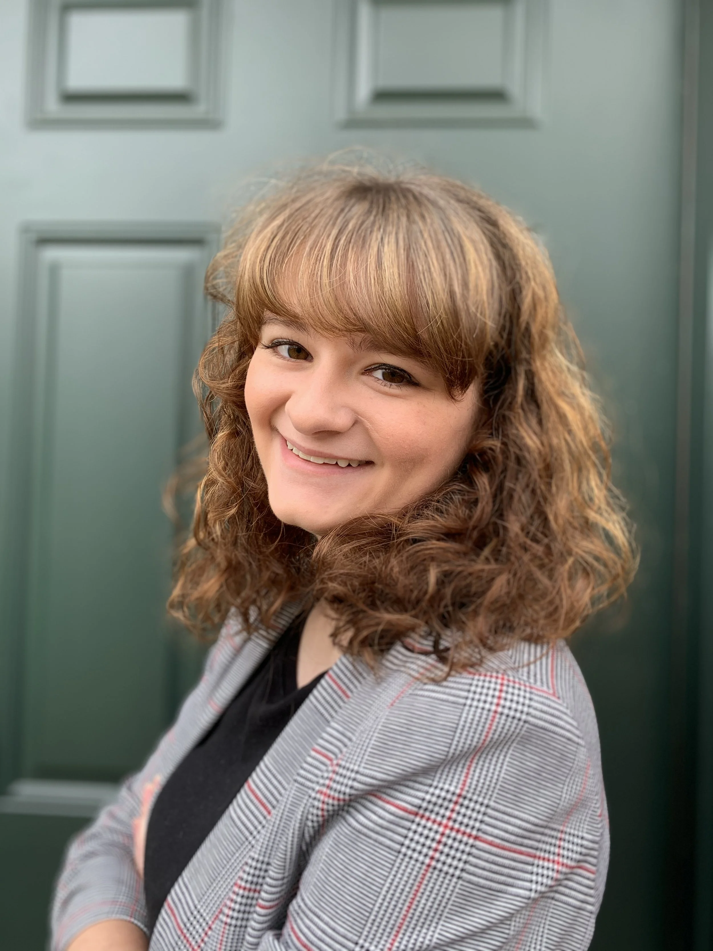 Sydney Fabis Headshot.jpeg