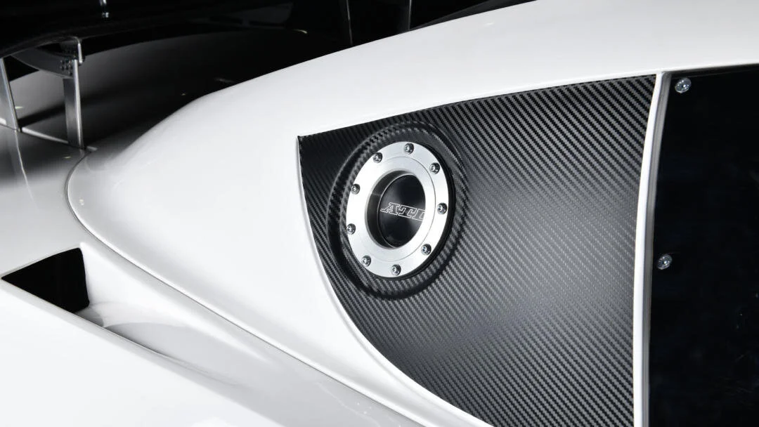 GT4-filler-cap.jpg