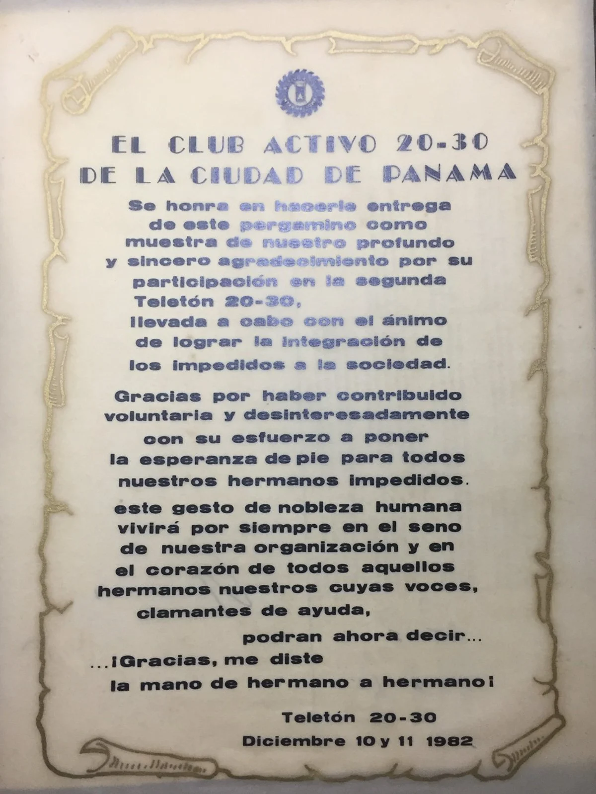 ©tony-vargas-reconocimiento-club-rotario-1982.jpg