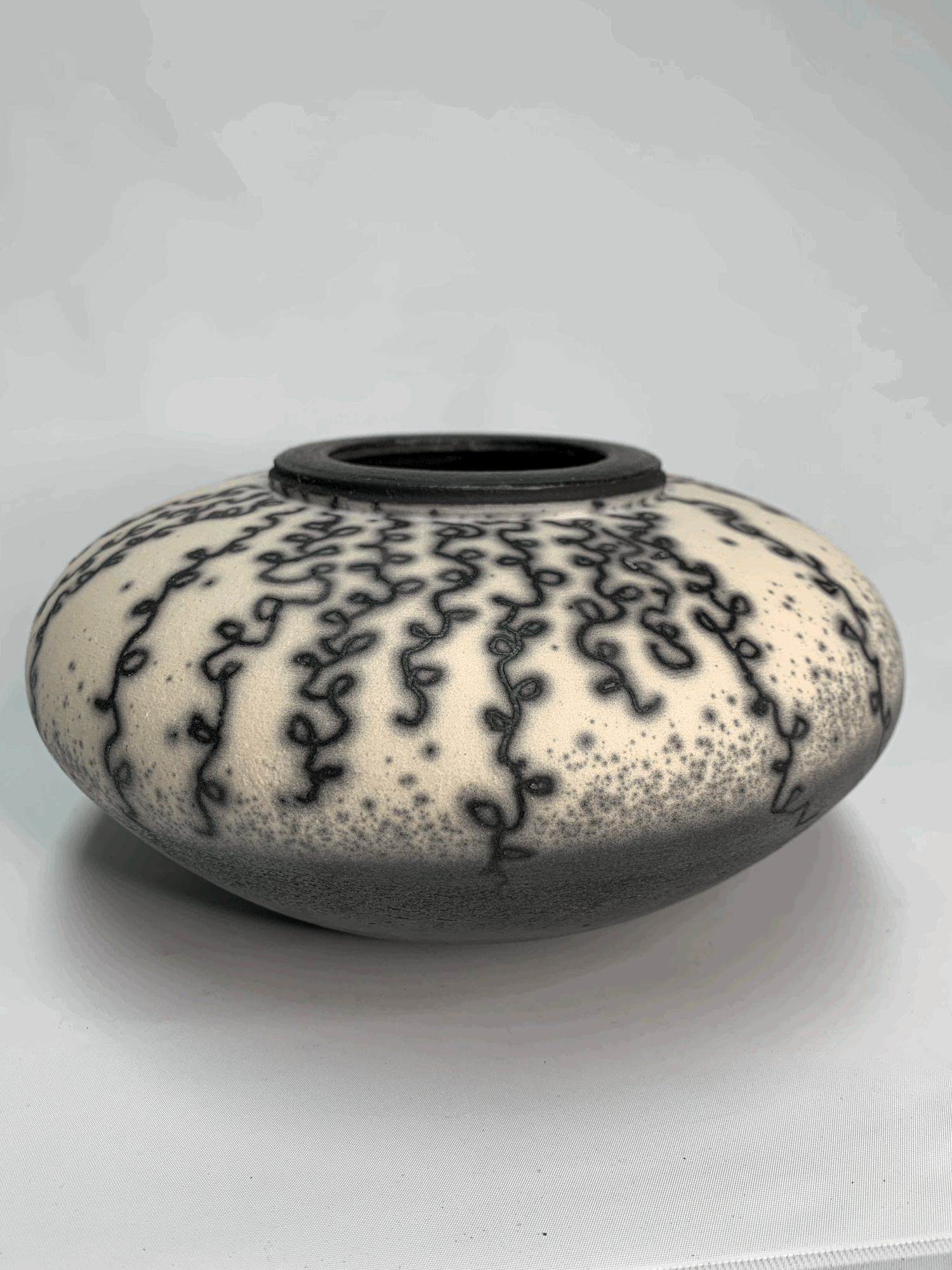 RAKUDO Naked Raku 035 — Double Iris Studios