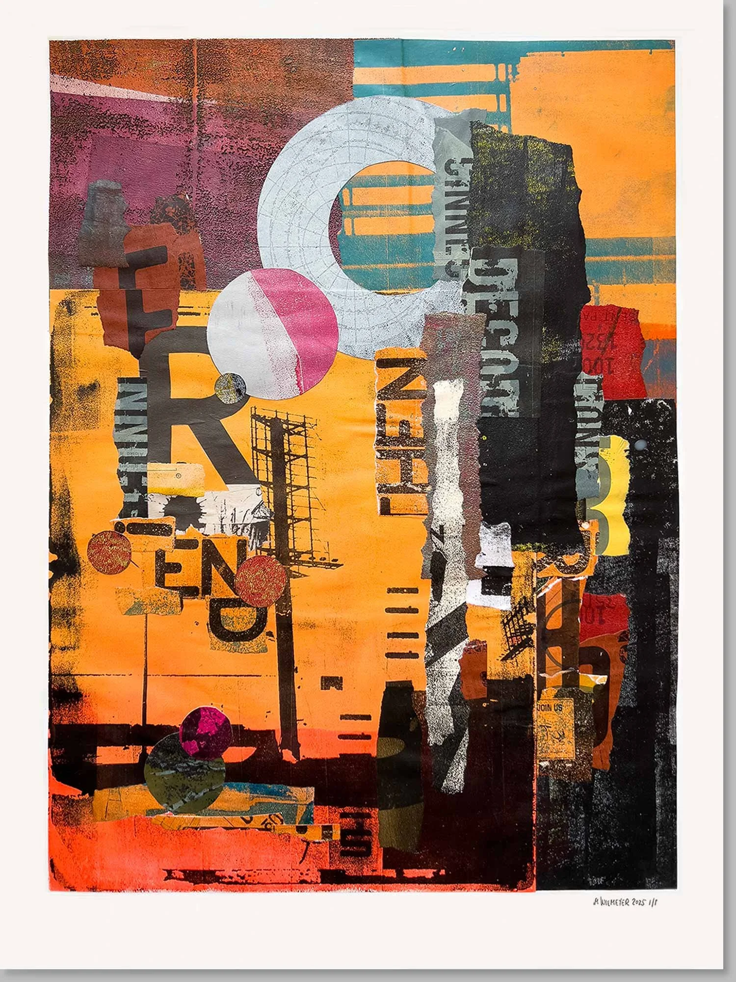 Friend | Decoding history. Broadcasting thoughts and signals.