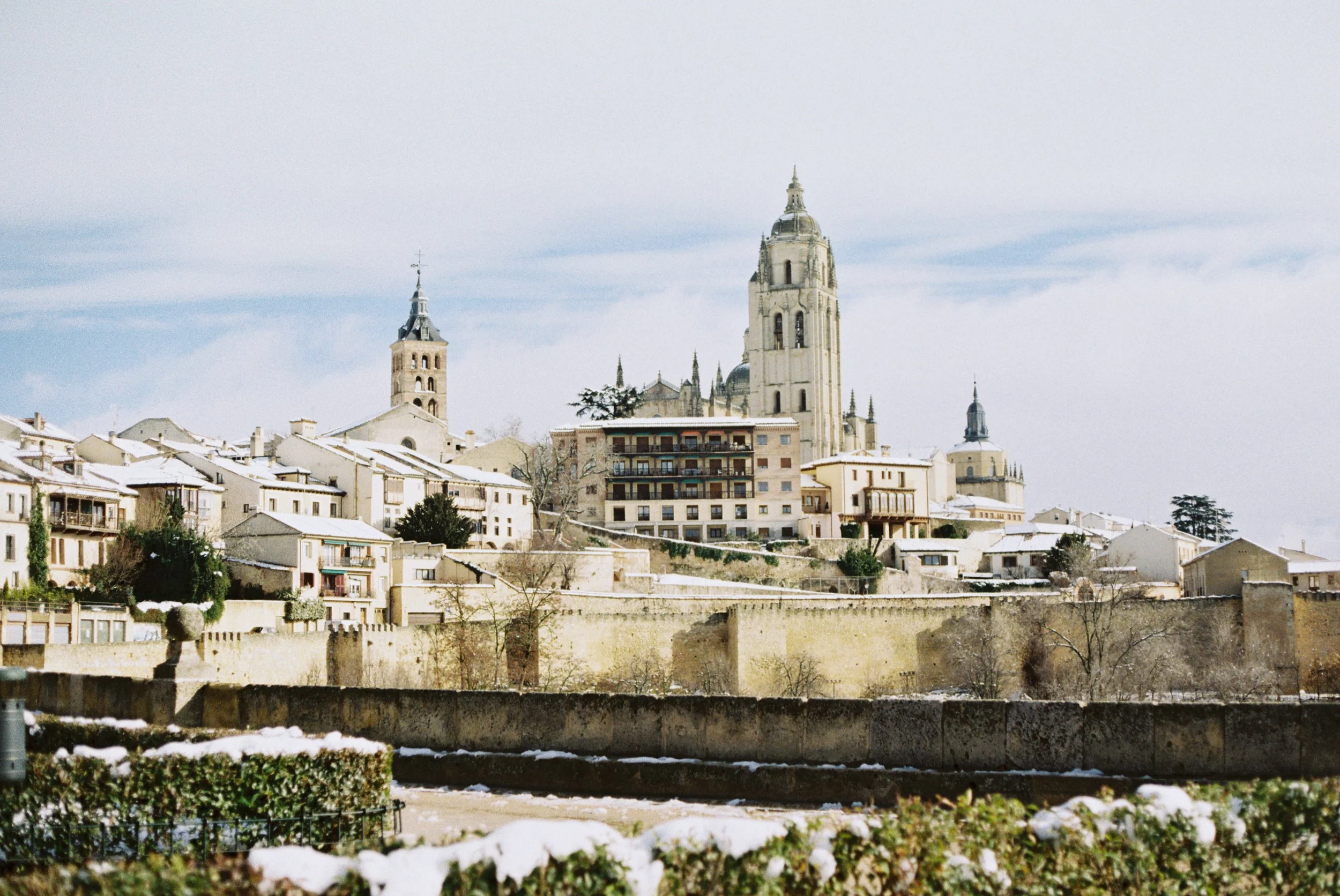 Copia de 4035761-R1-065-31.jpg