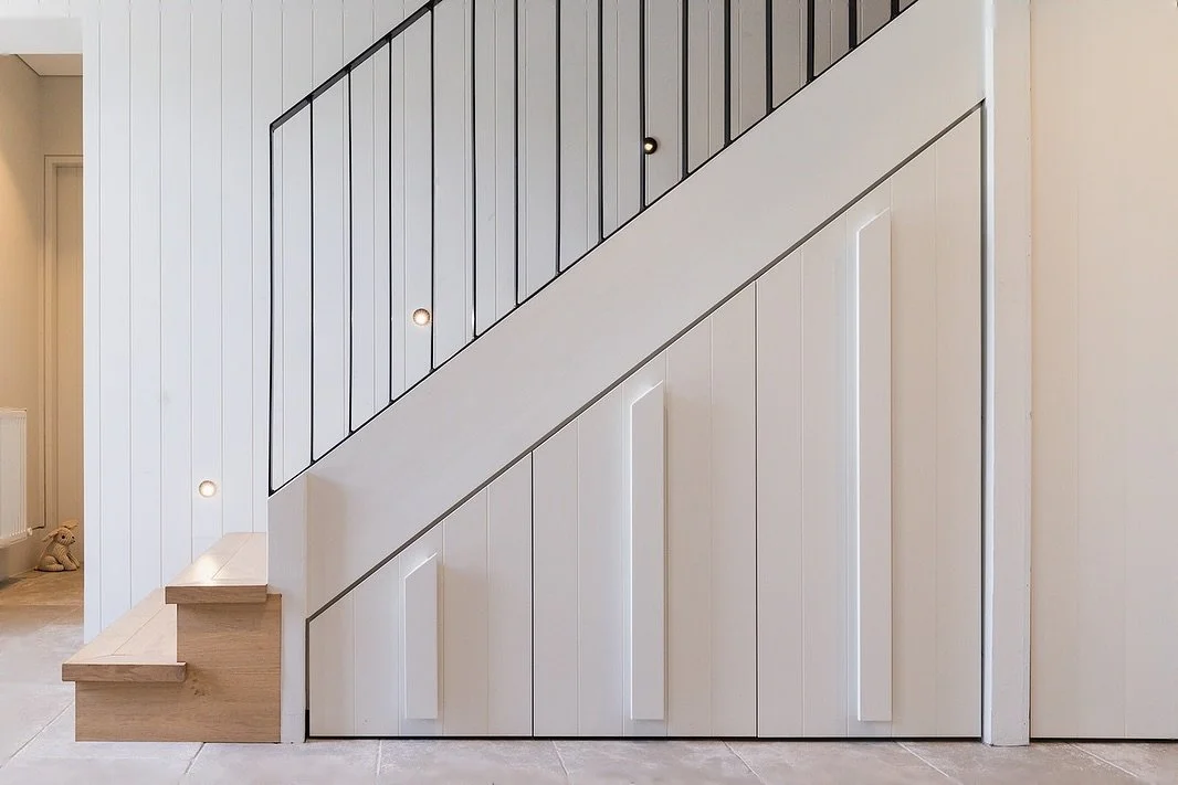 Custom under stairs storage 👞👠

#vgroove #sublimecustomcabinetry #customjoinery #shoestorage 

📸: @imagesbysophie