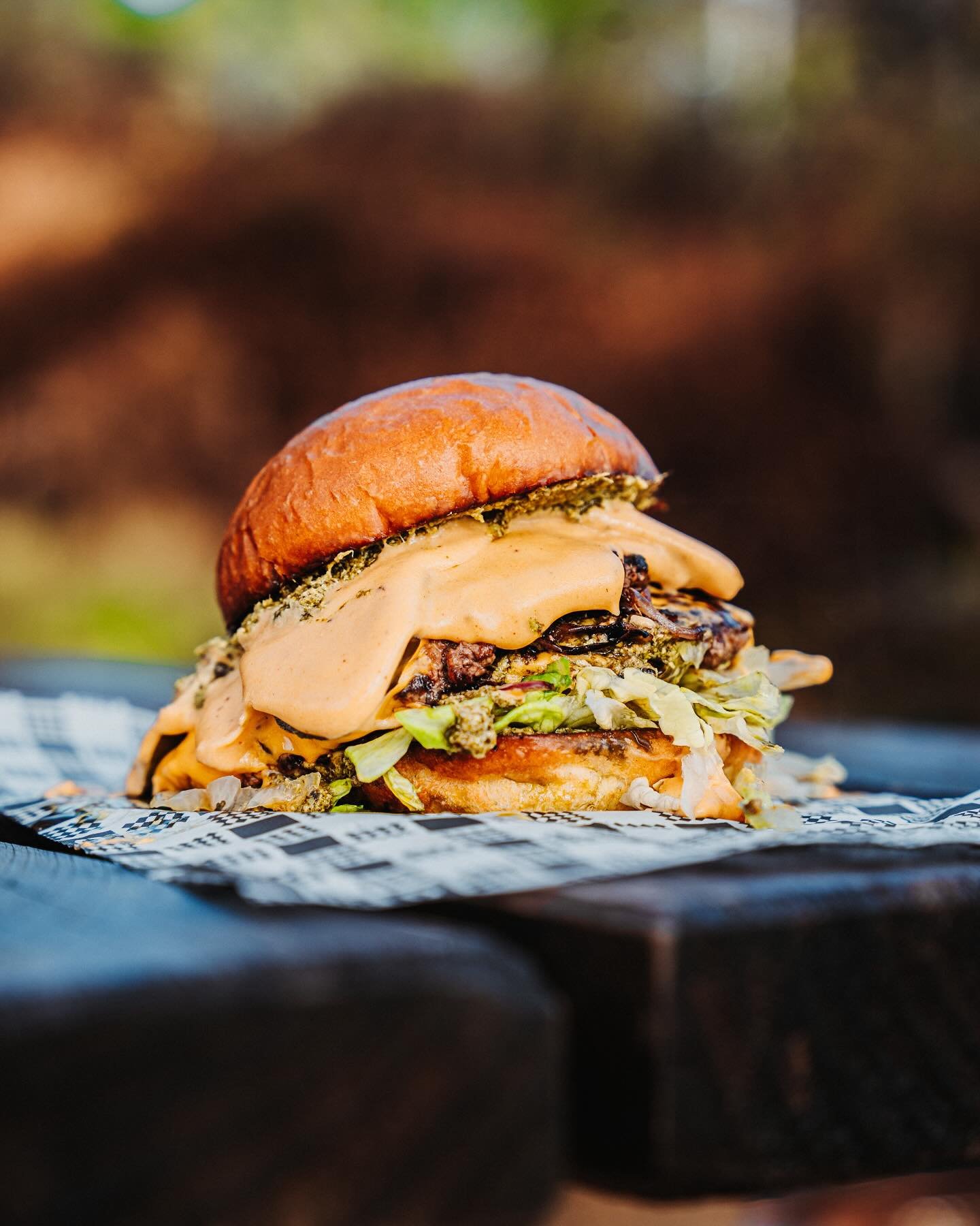 🚨NEW SPECIAL BURGER ALERT🚨
In honour of St.Paddys Day- The Double Irish Cream Cheeseburger ☘️

WHAT&rsquo;S ON IT
🐄Double Beef Patty
🥒Pickles
🧅Onions 
🧀Cheese 
🧡Irish whiskey cheese sauce 
☘️Clover green goddess sauce 
(Jalape&ntilde;os, garde