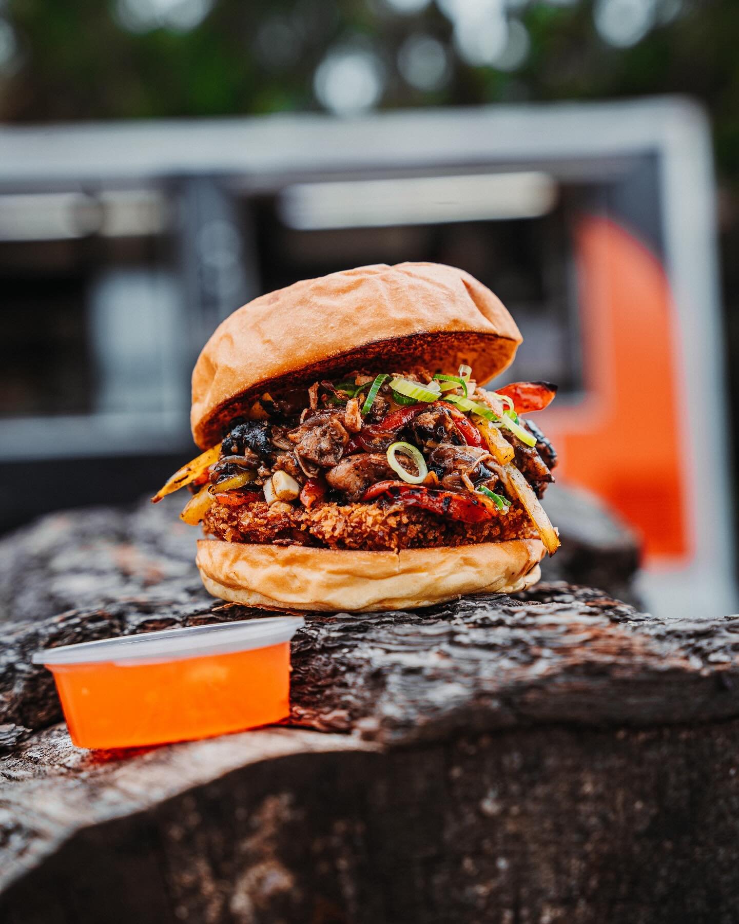 🔔NEW BURGER ALERT‼️
Introducing the SWEET n&rsquo; SOUR n&rsquo; SMOKEY Burger🔥

WHAT&rsquo;S ON IT 

🐖South west smoked pork shoulder
🧅Grilled caps &amp; onions
❤️Sweet n sour sauce
🍳Crispy double Fried rice, corn &amp; mozzarella fritter

All 